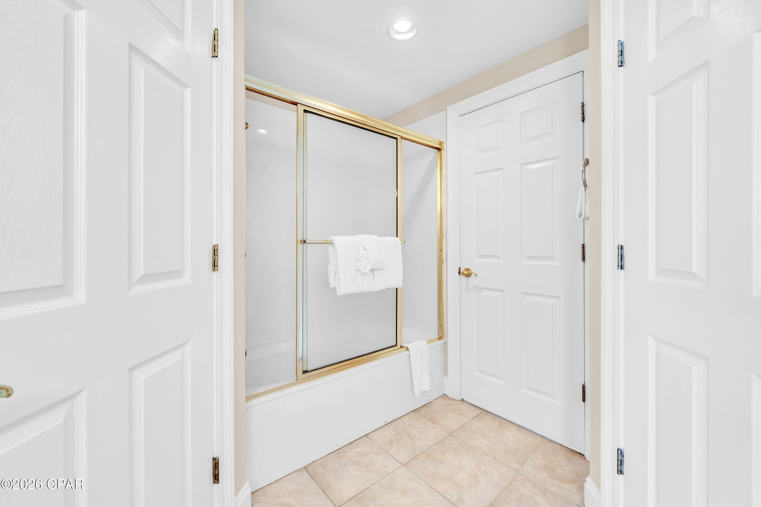 Image 25 For 8715 Surf Drive 1404