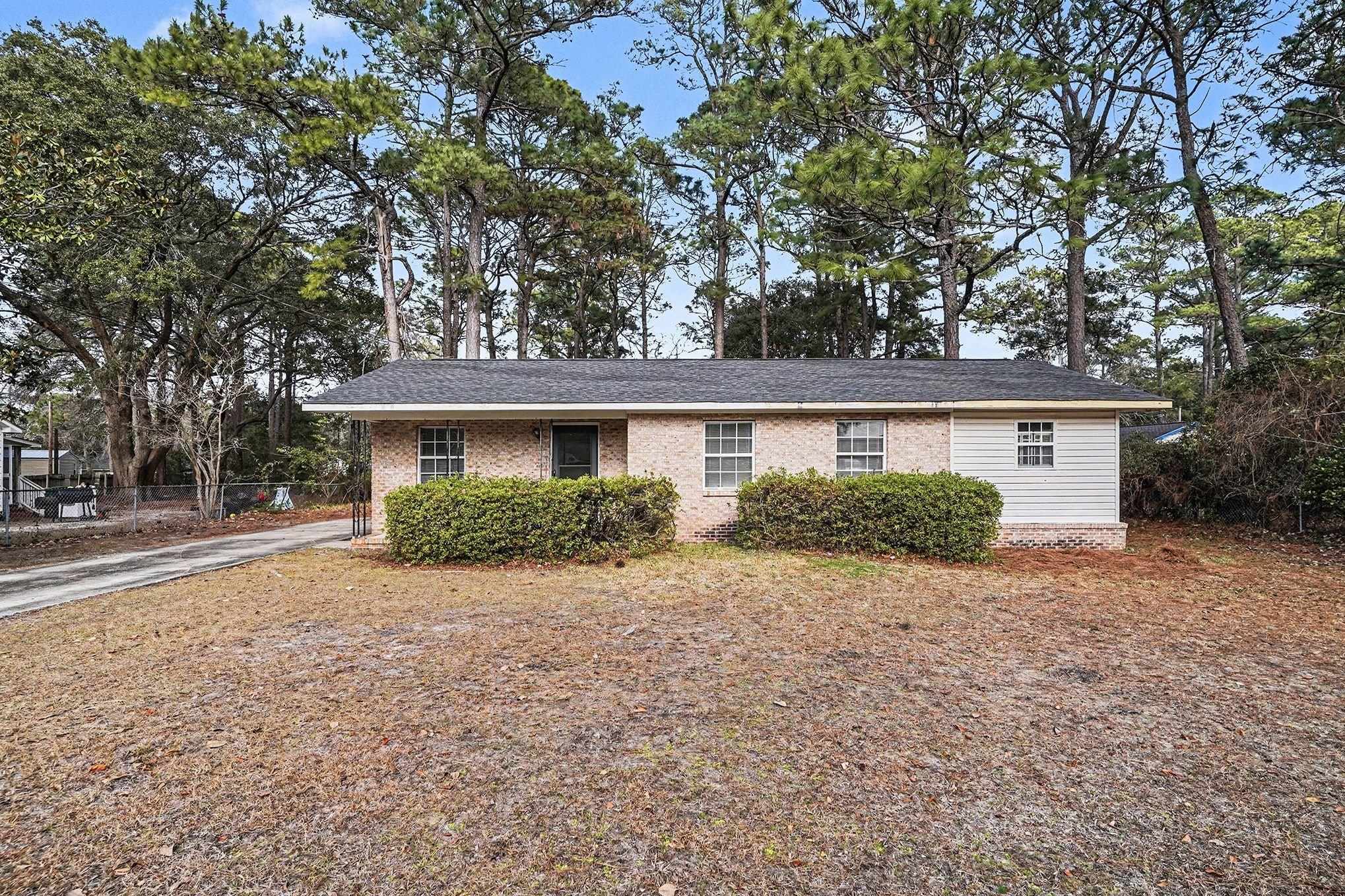 916 Brinkley St. Georgetown, SC 29440