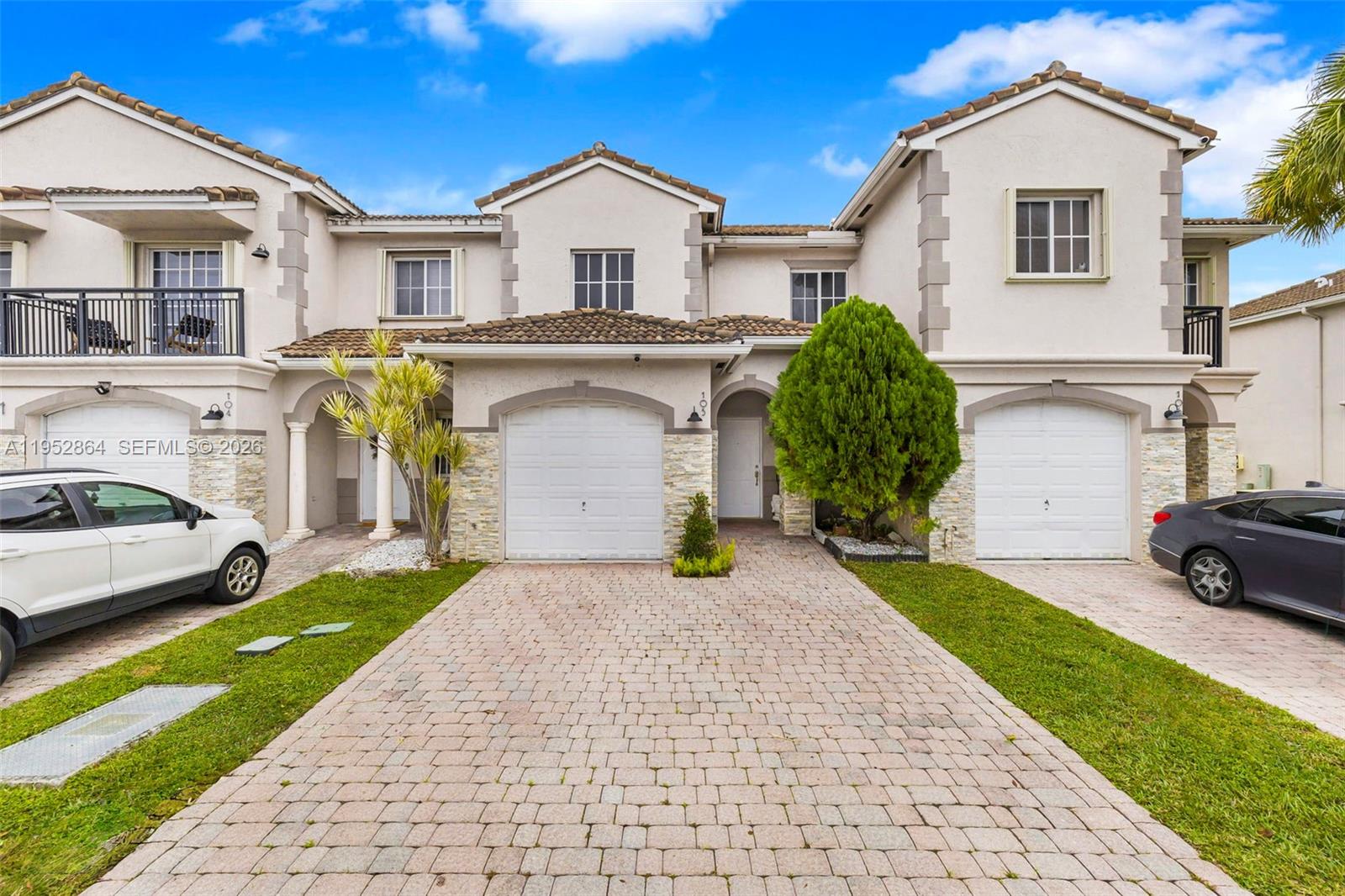 Kendall Village Townvilla