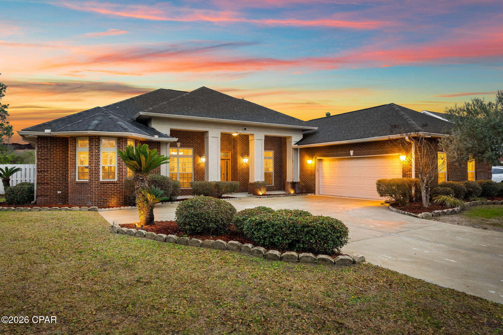 Image 2 For 140 Cottonwood Circle