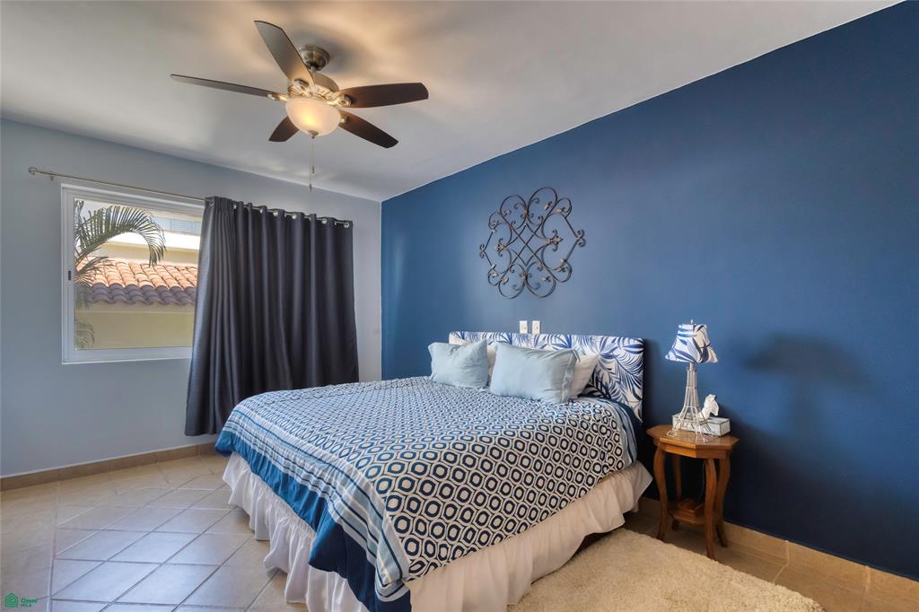 Tamar, Cabo San Lucas