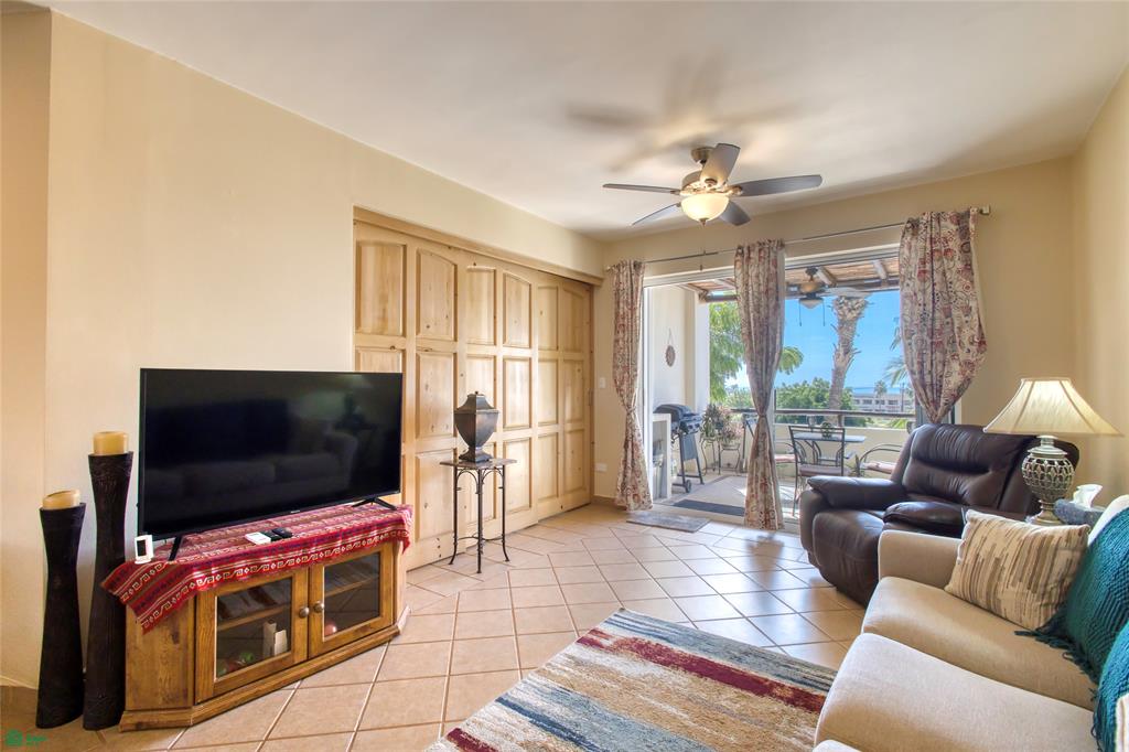 Tamar, Cabo San Lucas