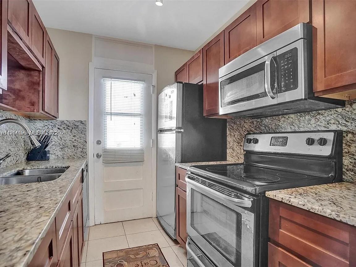 1475 Terra Towers Condo