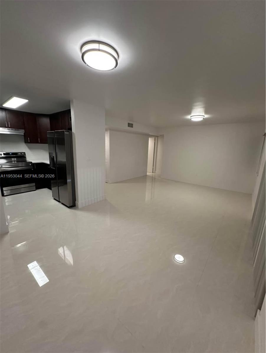 Kenland Pointe Condo #1