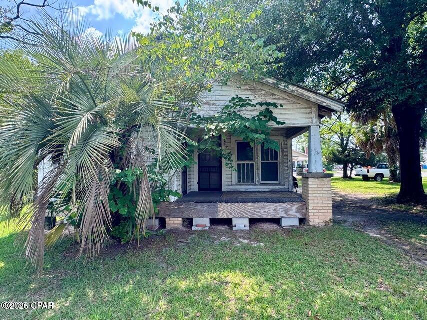 5295 Brown Street, Graceville, FL 32440
