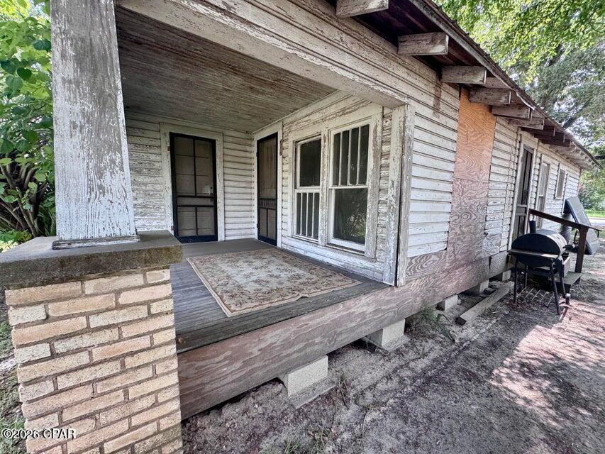 Image 11 For 5295 Brown Street