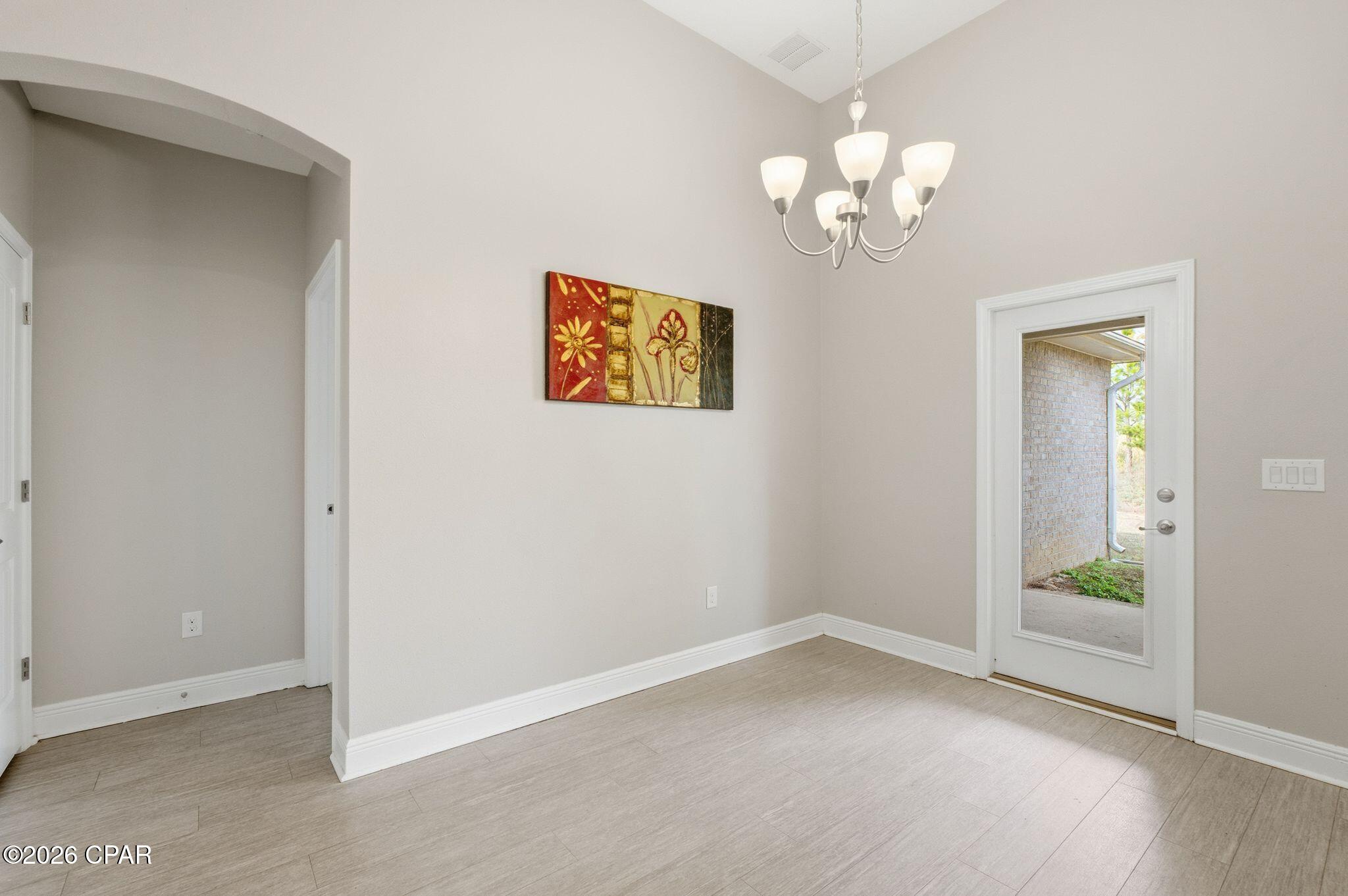 Image 23 For 334 Tournament Lane