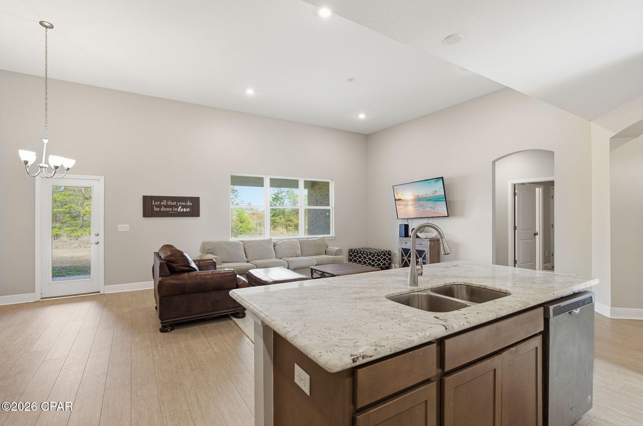 Image 6 For 334 Tournament Lane