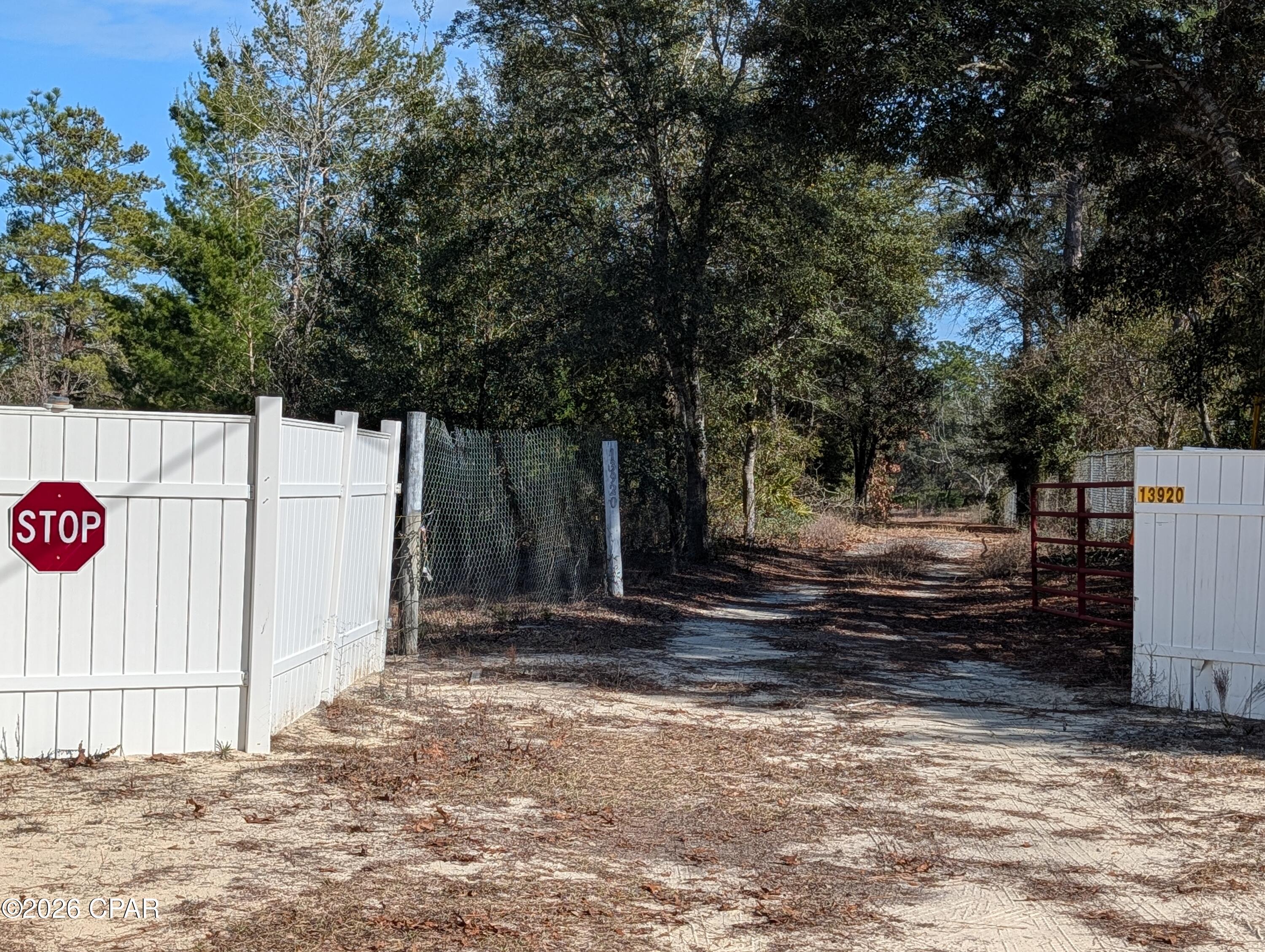 Image 7 For 13920 Woodland Road