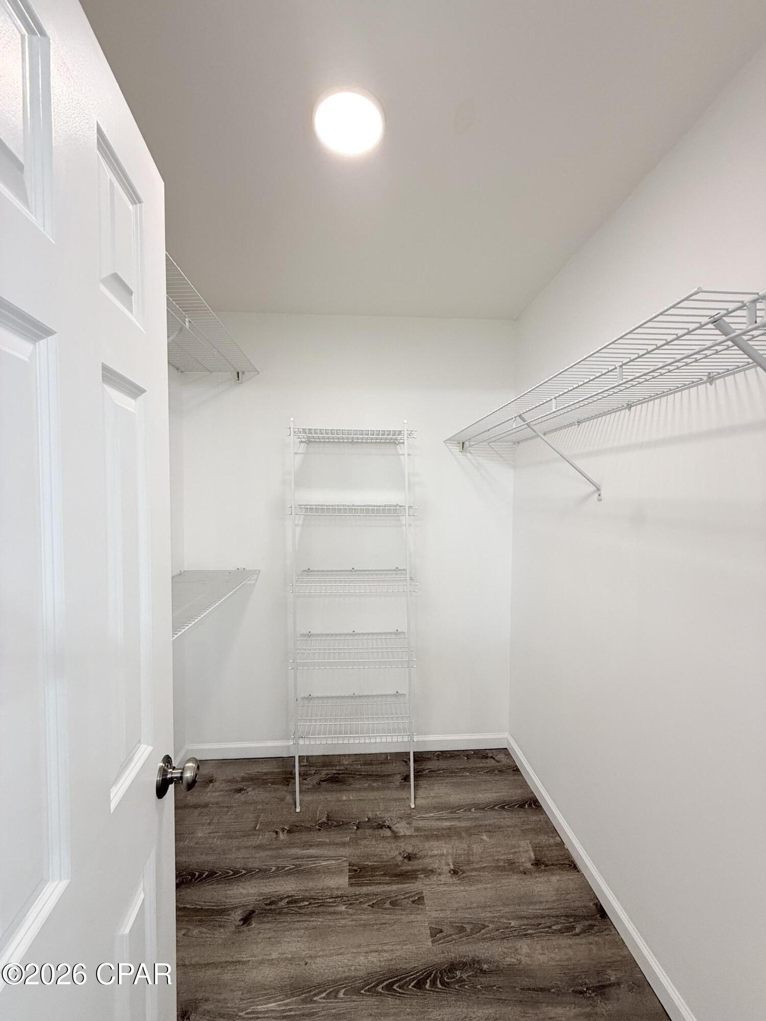 Image 24 For 334 Hidden Island Drive