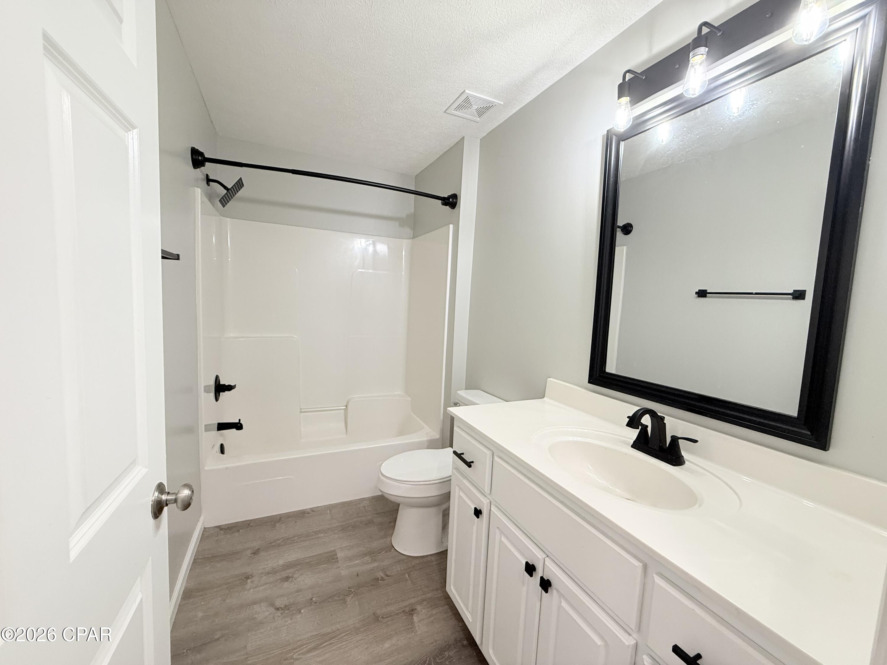 Image 29 For 334 Hidden Island Drive