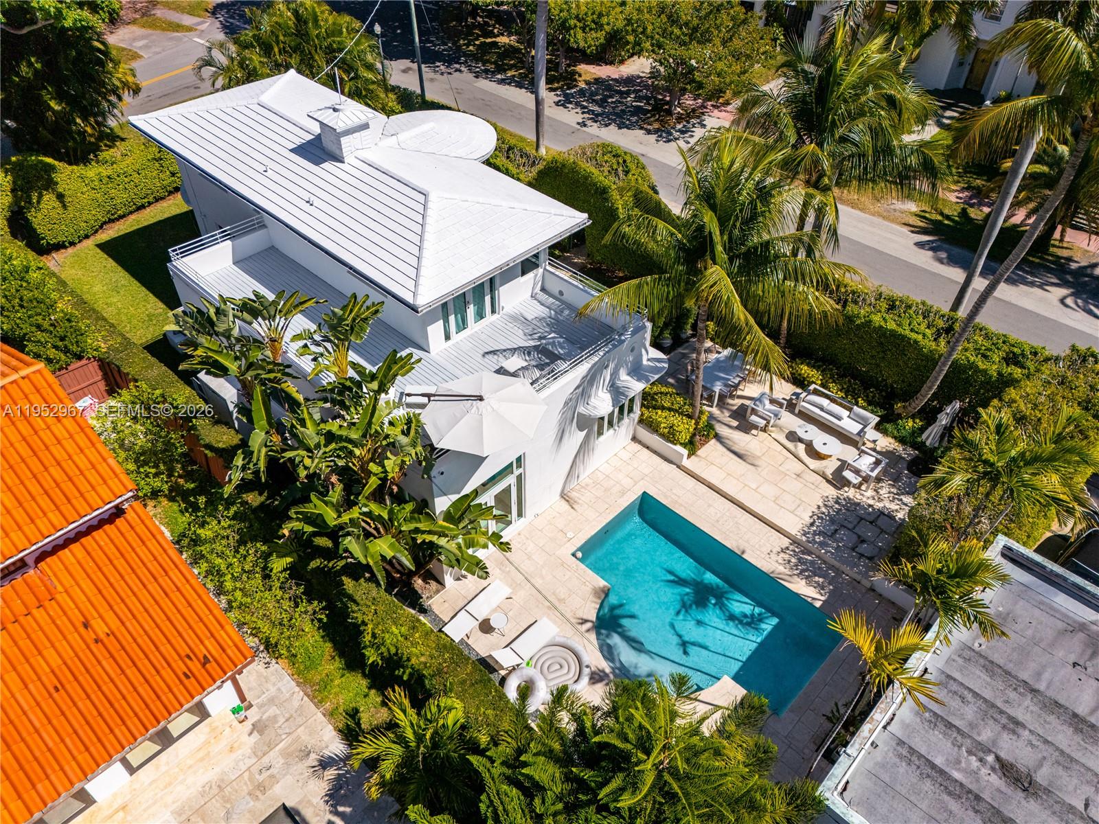 Homes for sale in Miami Beach, FL | 4580 Post Ave, Miami Beach, FL 33140 | MLS# A11952967