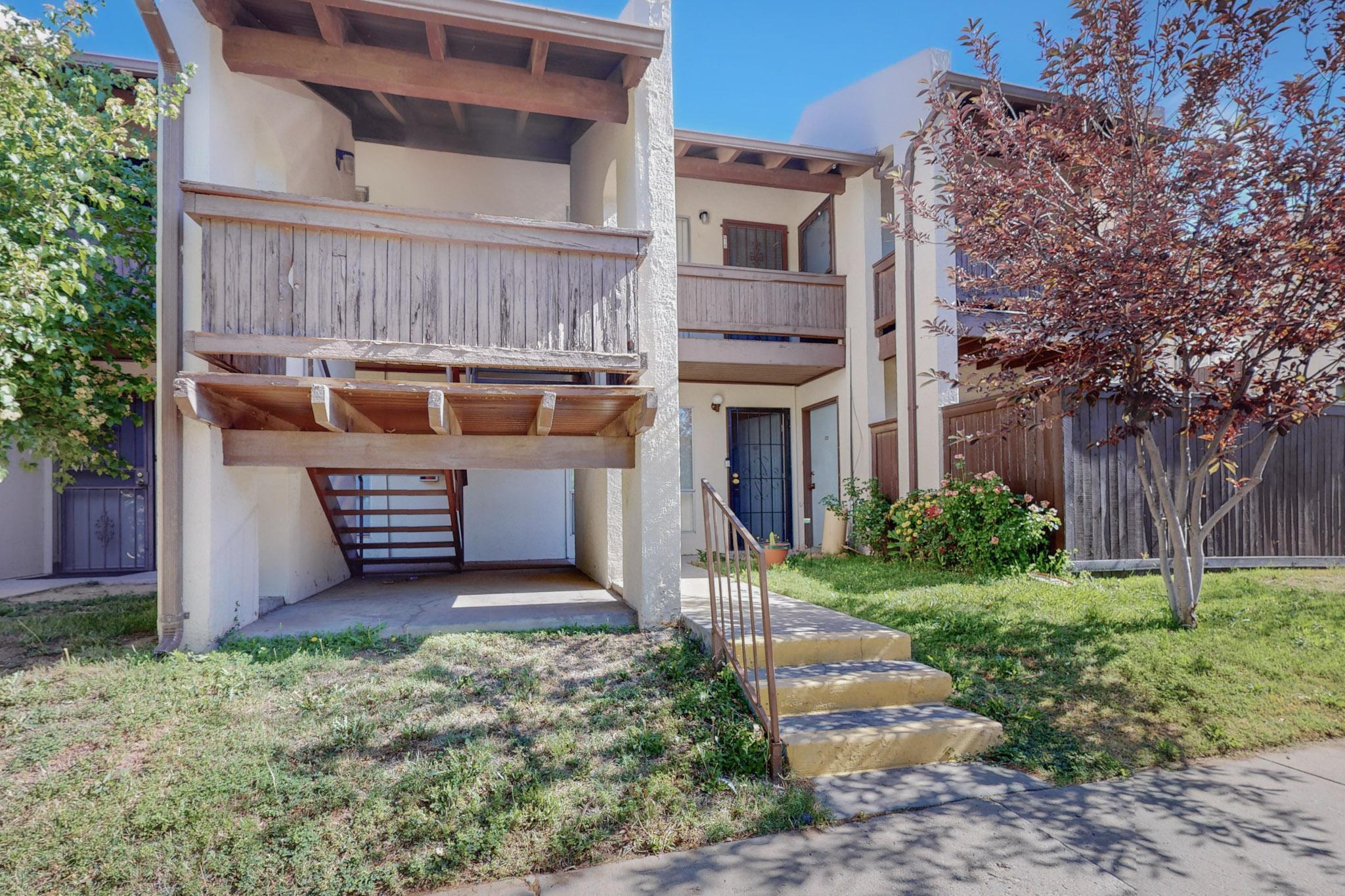 Homes for sale in Albuquerque, NM | 1601 Pennsylvania St Ne #Q10, Albuquerque, NM 87110 | MLS# 1097304