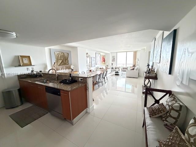 Metropolis II At Dadeland