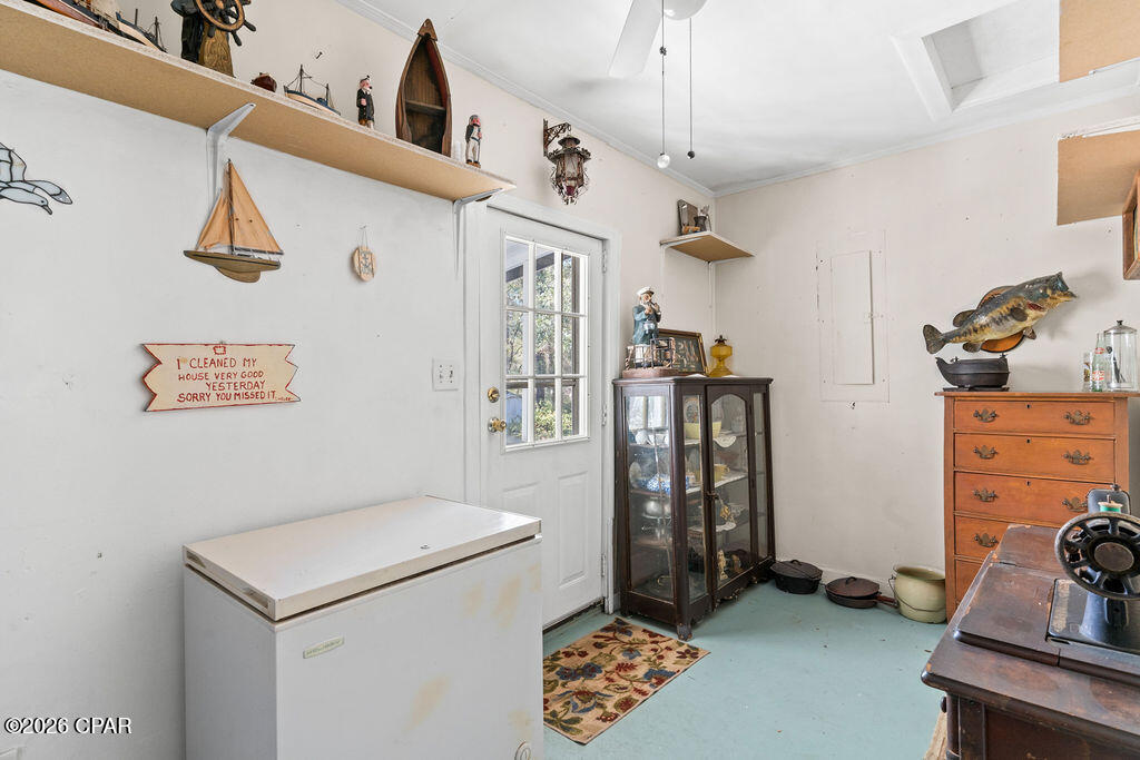 Image 43 For 1853 Winterville Lane