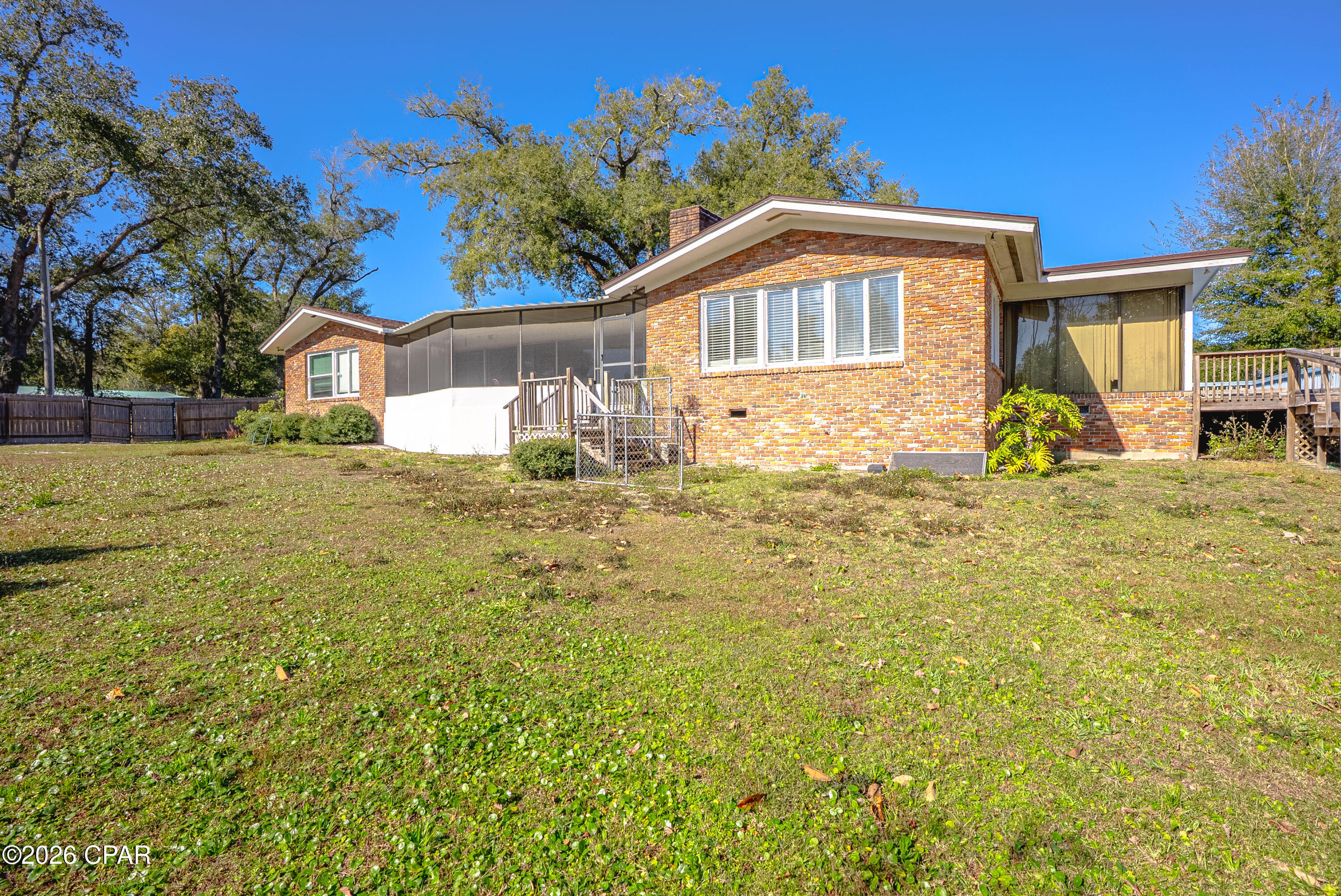 Image 12 For 2402 2nd Court