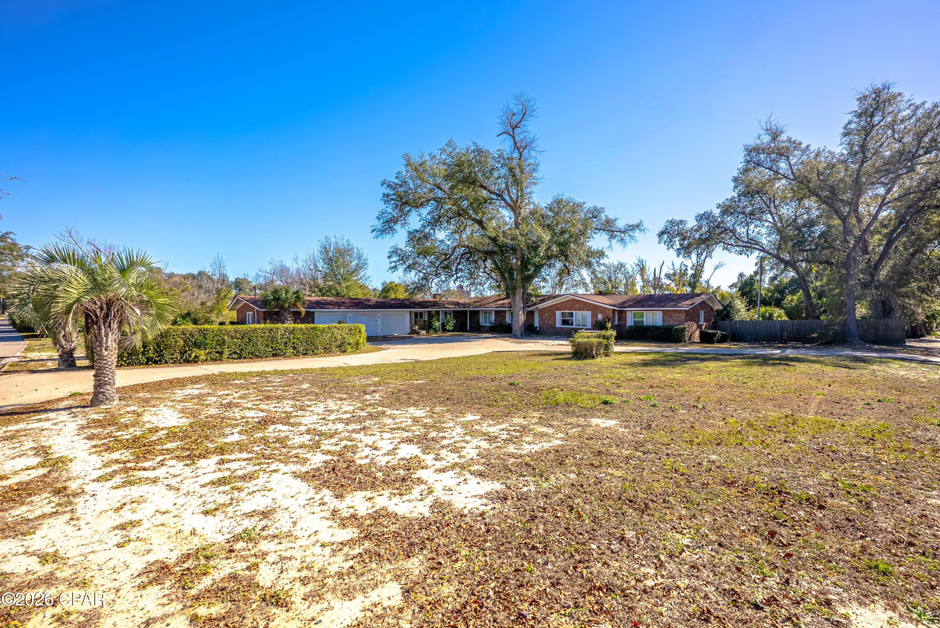 Image 14 For 2402 2nd Court