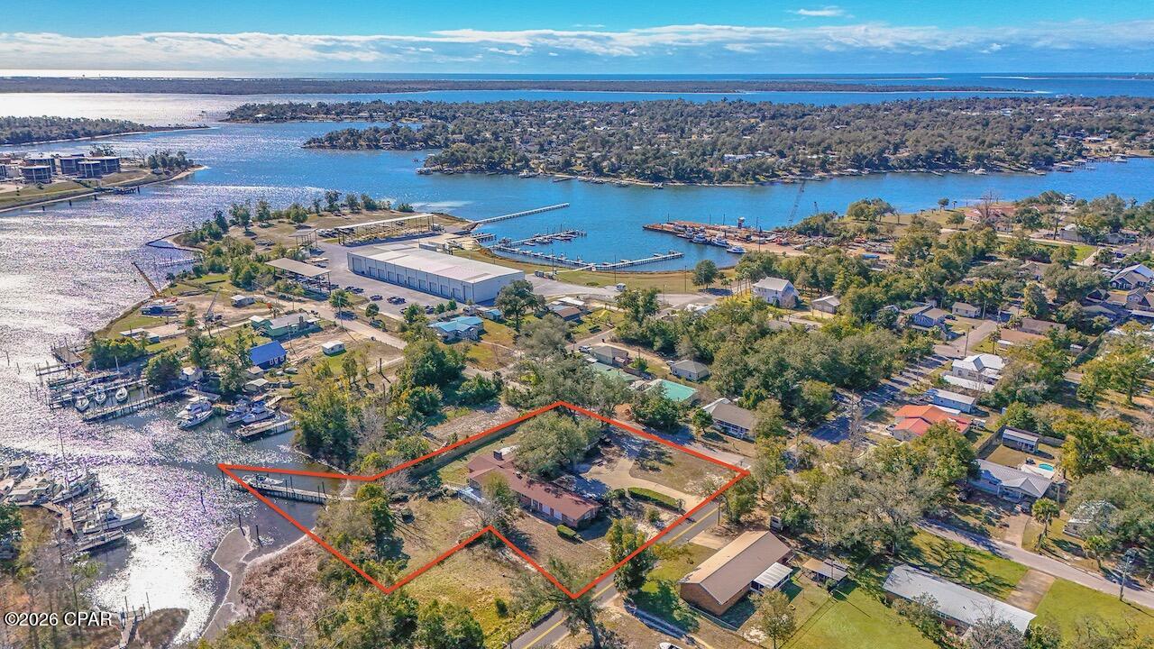 Image 19 For 2402 2nd Court