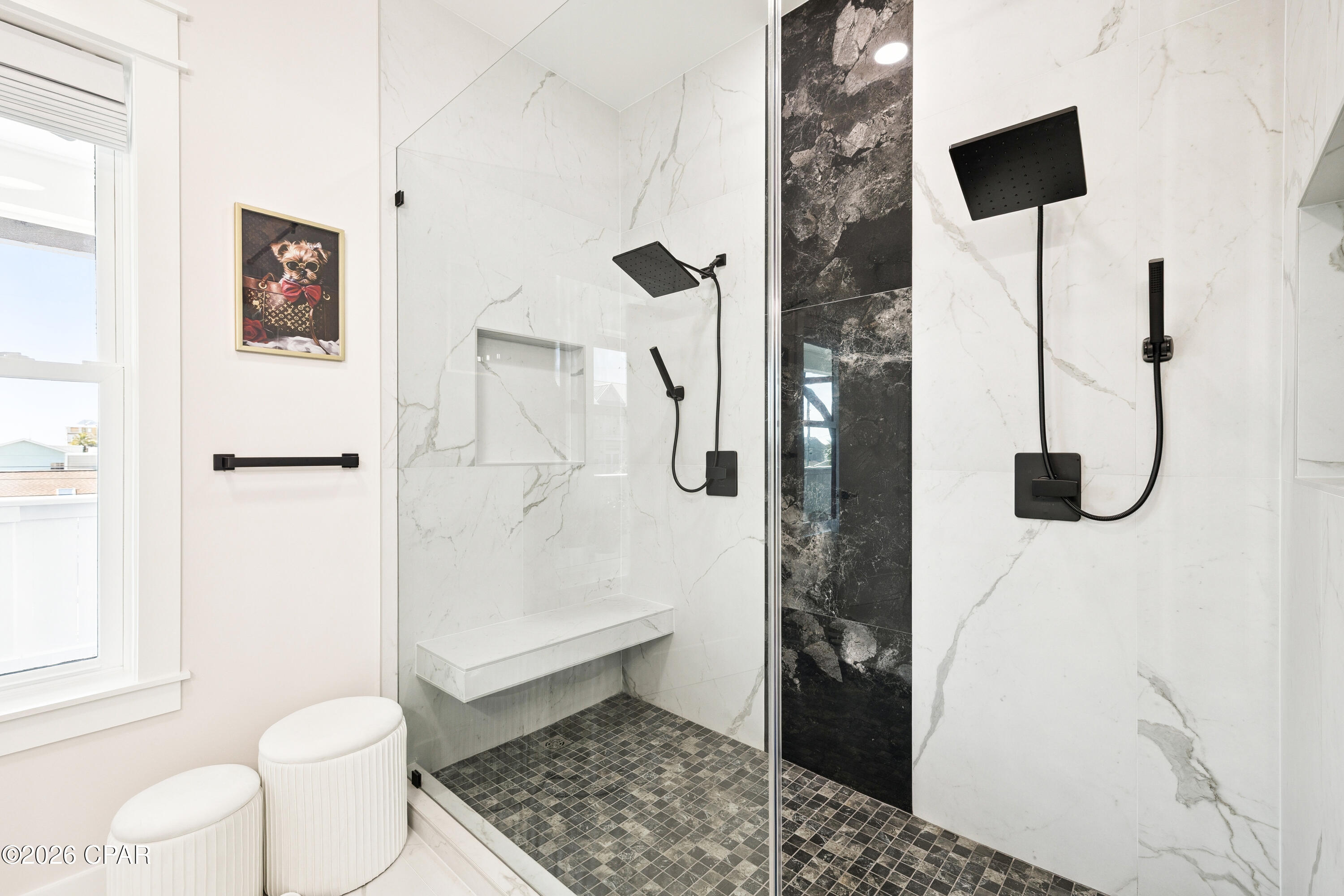 Listing photo id 31 for 5914 Sunset Avenue