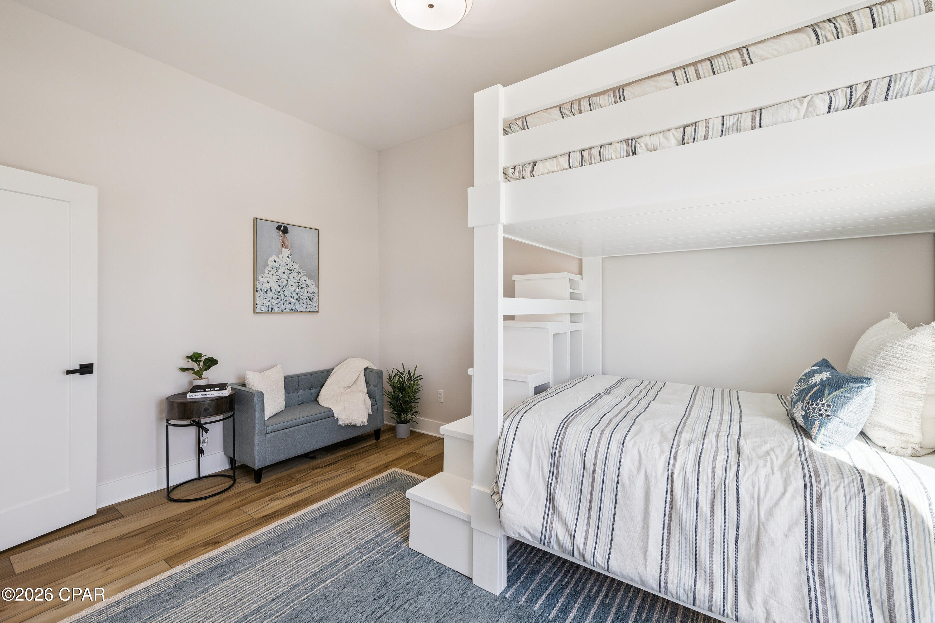 Listing photo id 44 for 5914 Sunset Avenue