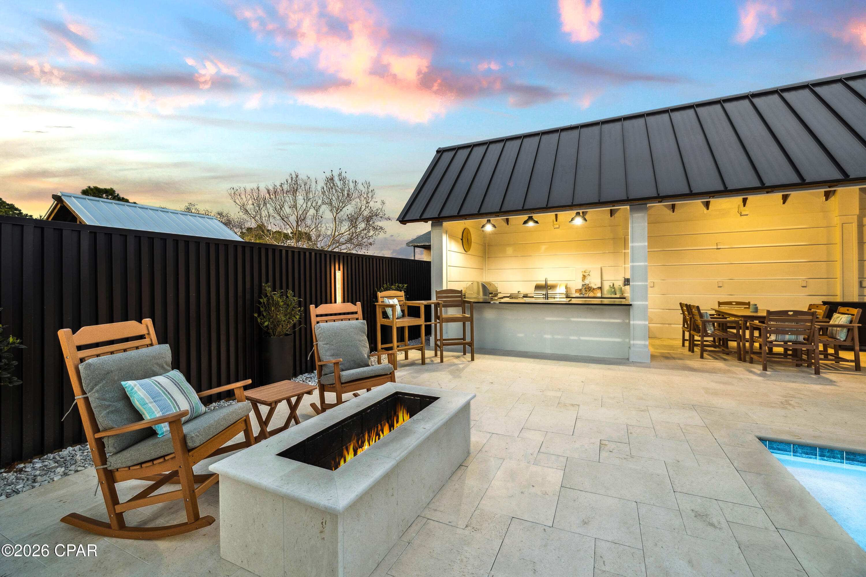 Listing photo id 5 for 5914 Sunset Avenue