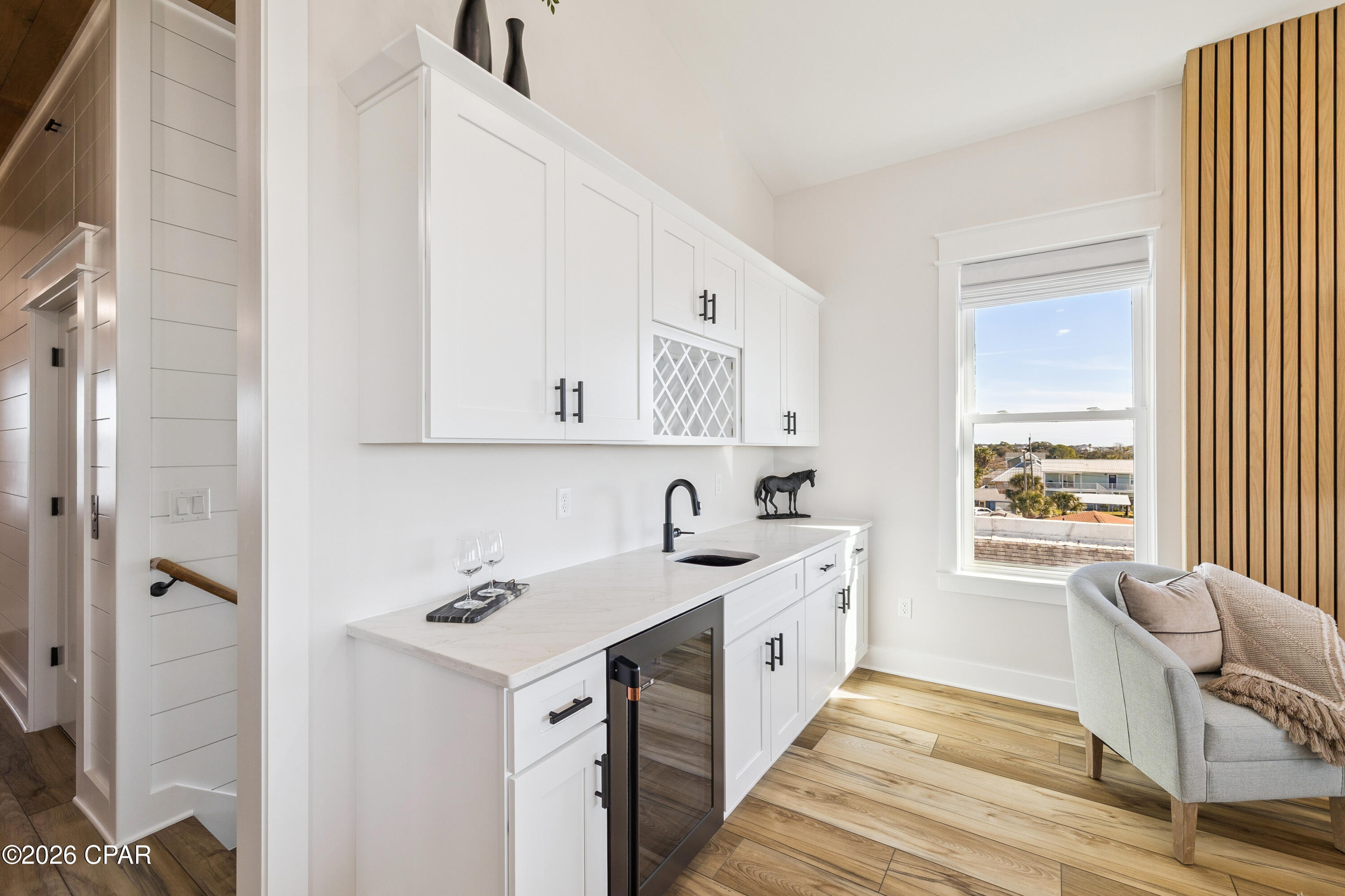 Listing photo id 50 for 5914 Sunset Avenue