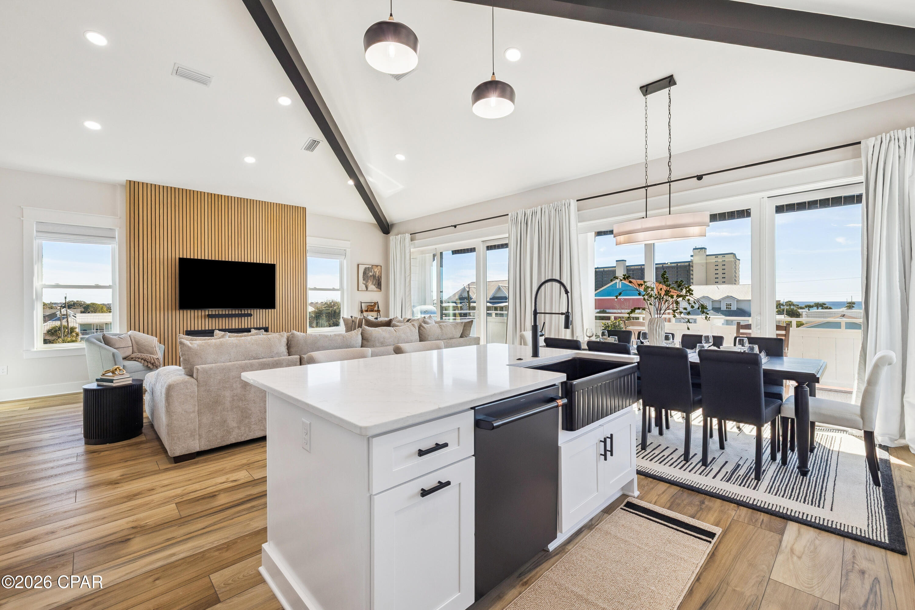 Listing photo id 54 for 5914 Sunset Avenue