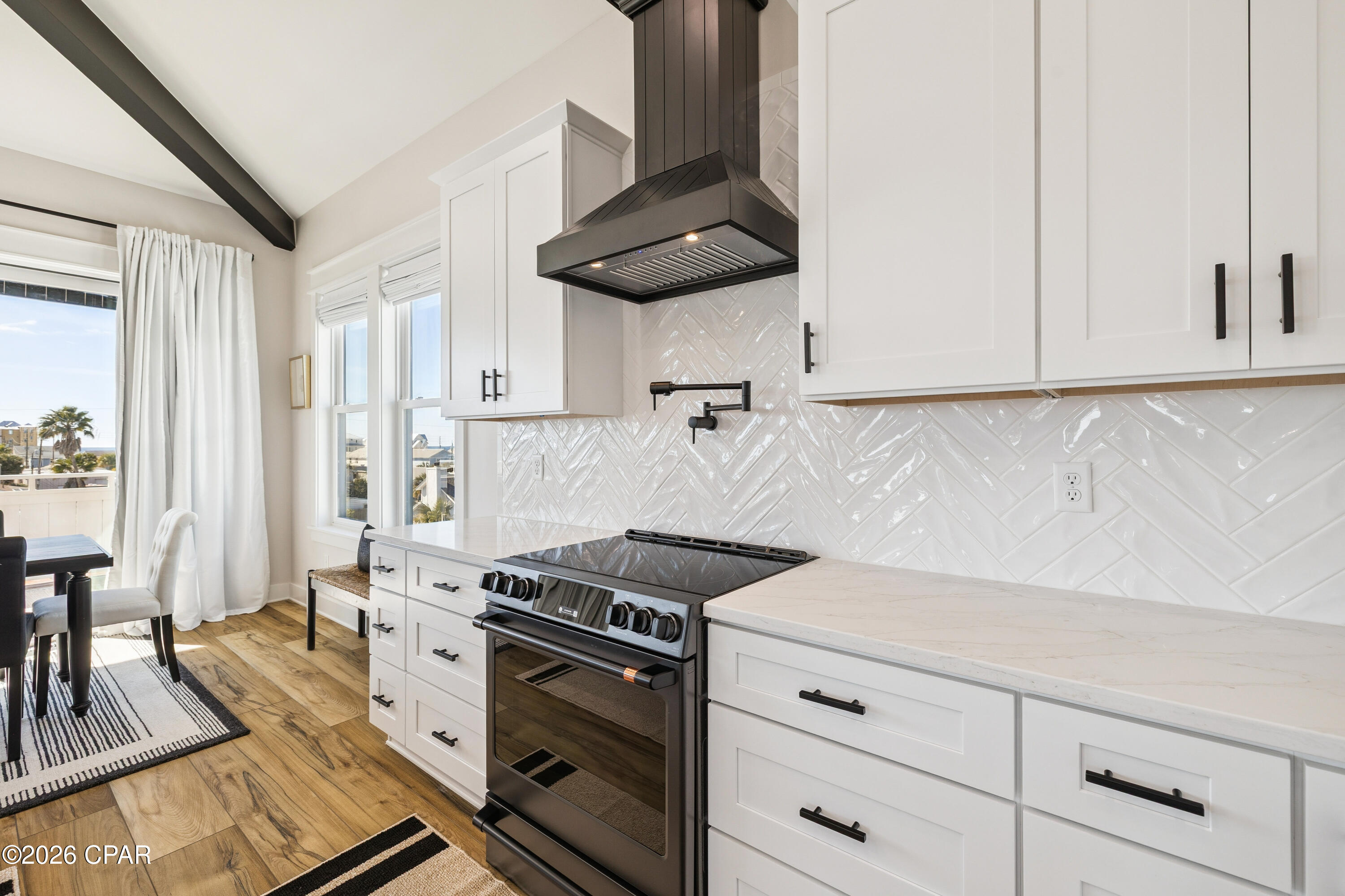 Listing photo id 55 for 5914 Sunset Avenue