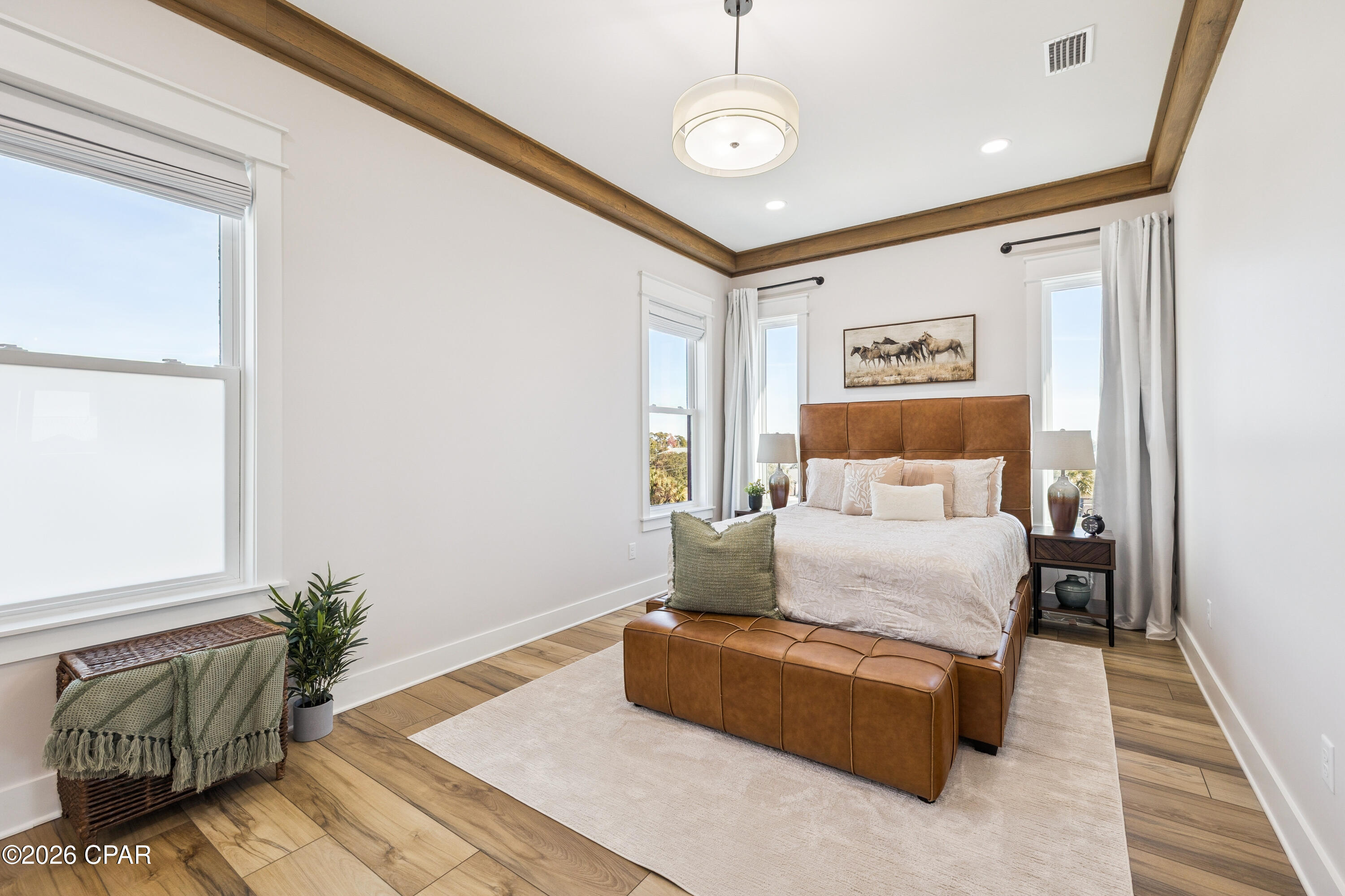 Listing photo id 70 for 5914 Sunset Avenue