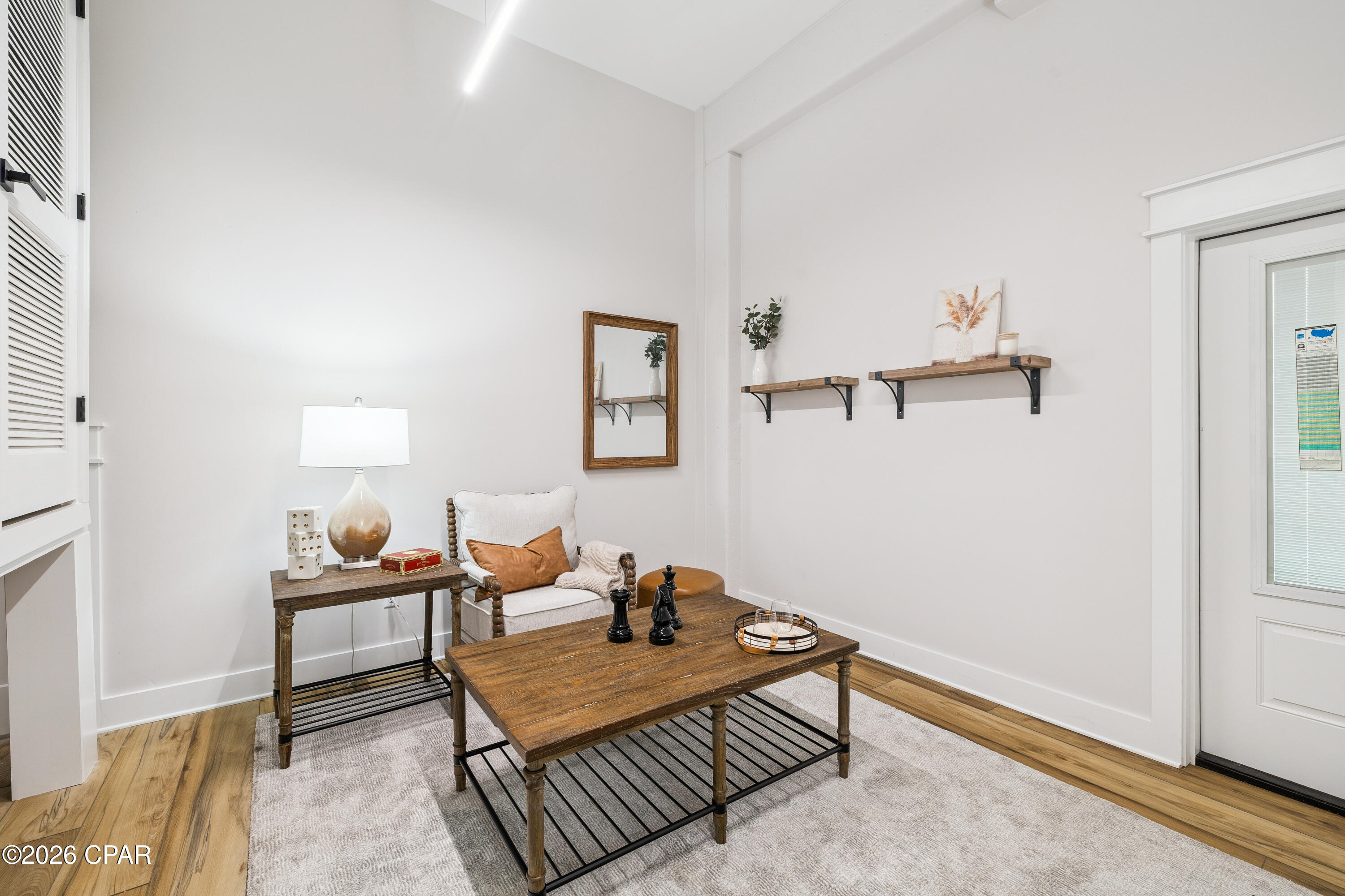 Listing photo id 90 for 5914 Sunset Avenue