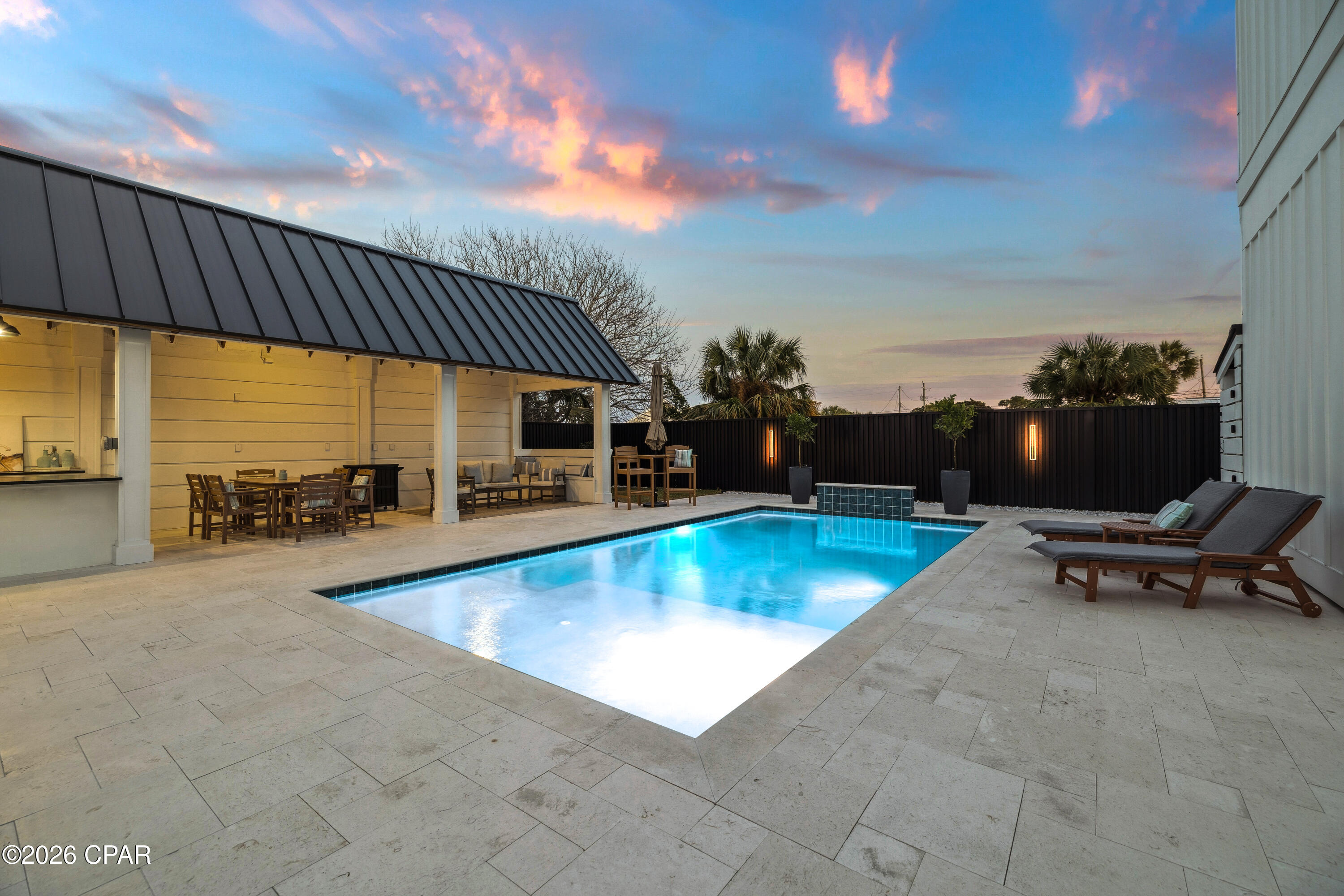 Listing photo id 99 for 5914 Sunset Avenue