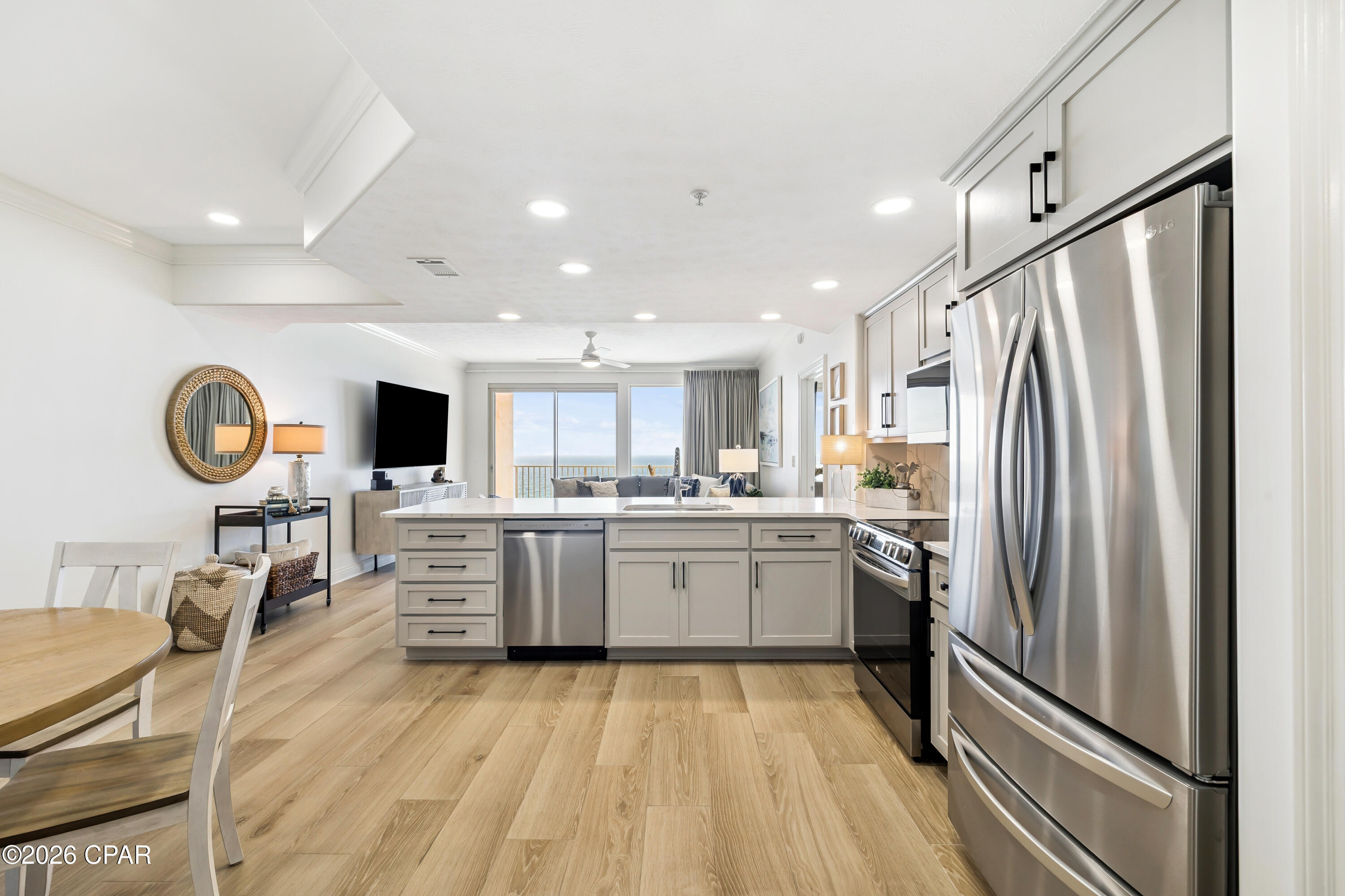 Image 17 For 5004 Thomas Drive 811