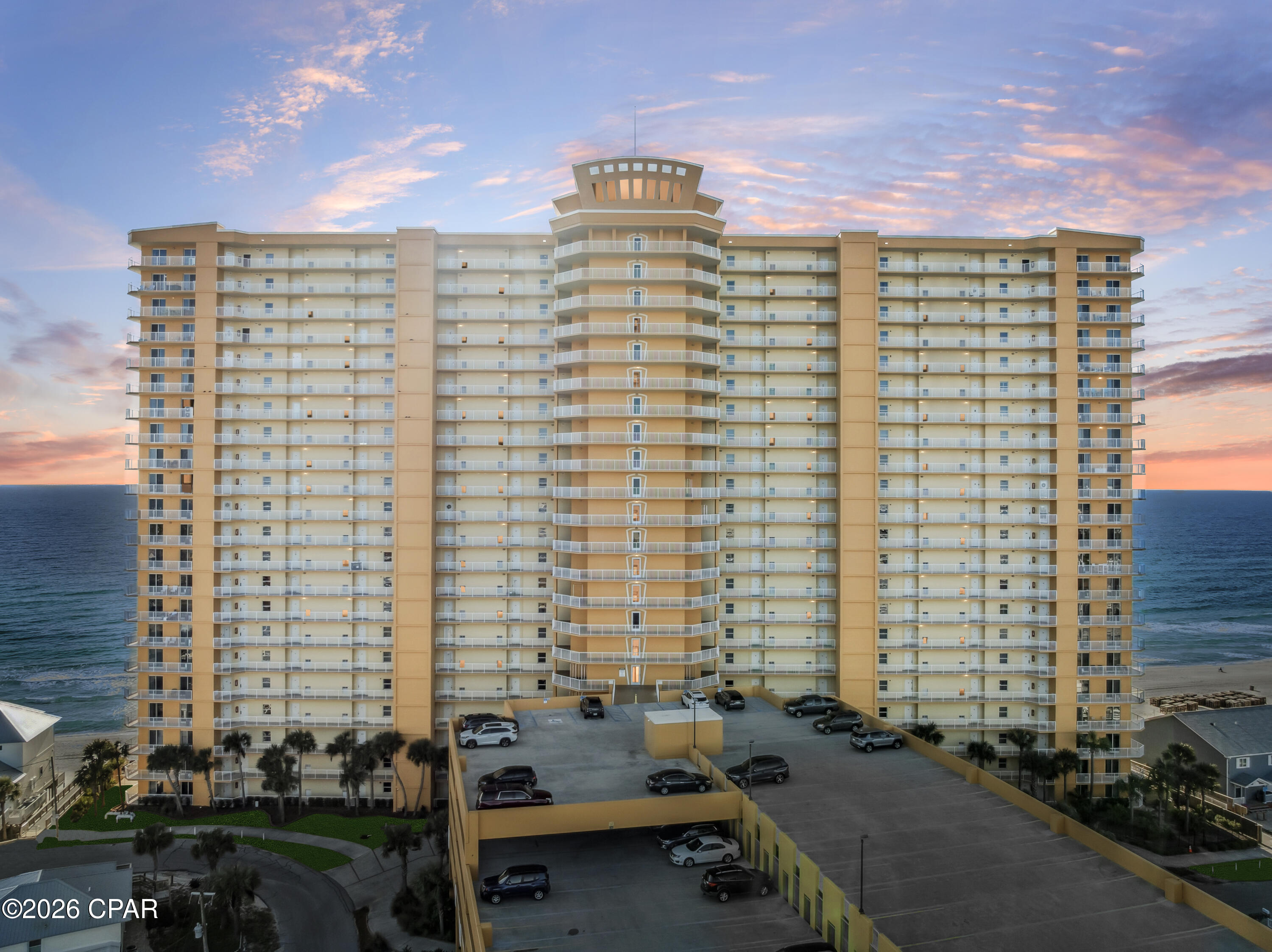 Image 4 For 5004 Thomas Drive 811