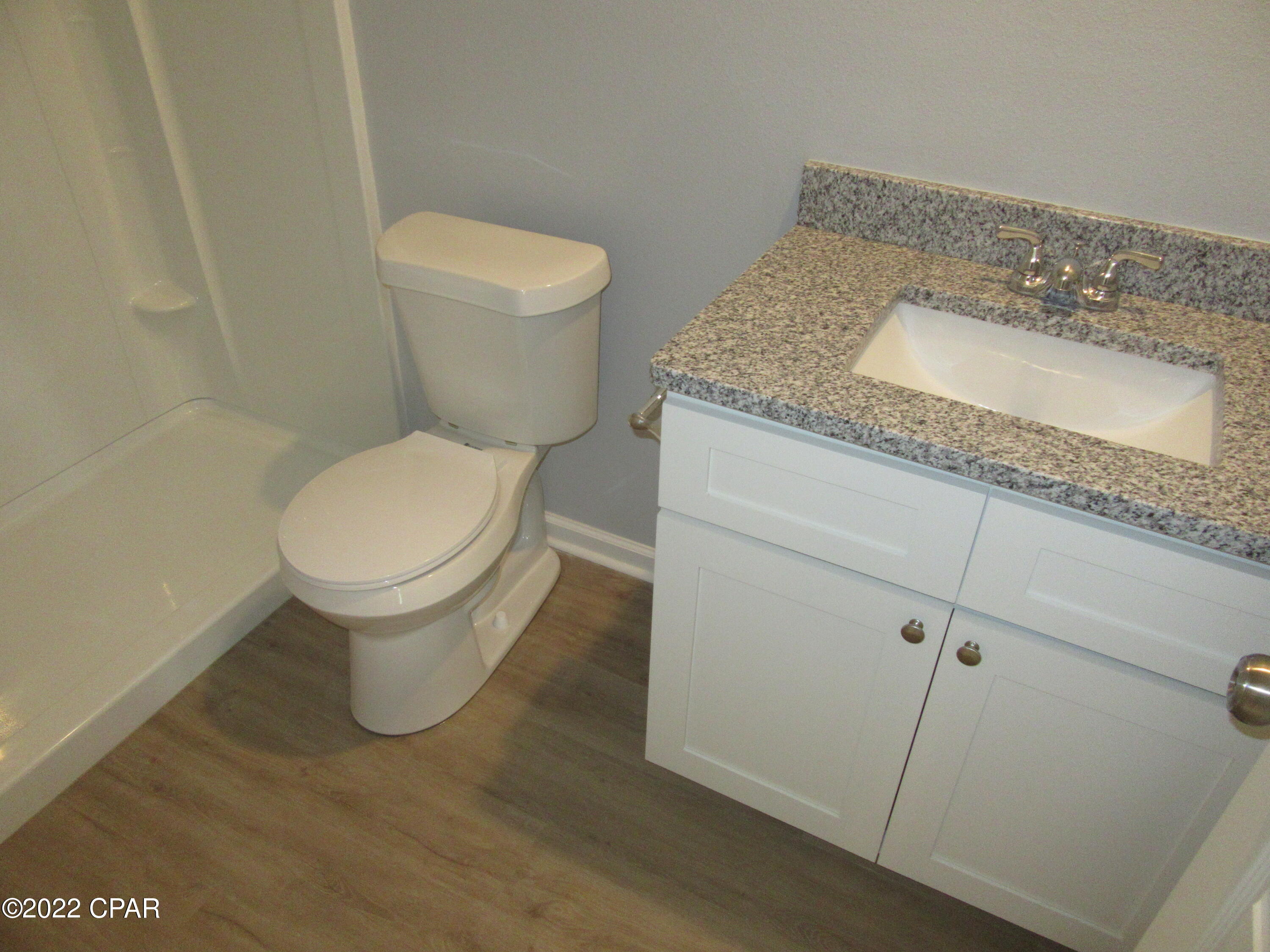 Image 13 For 1132 Mulberry Avenue #b