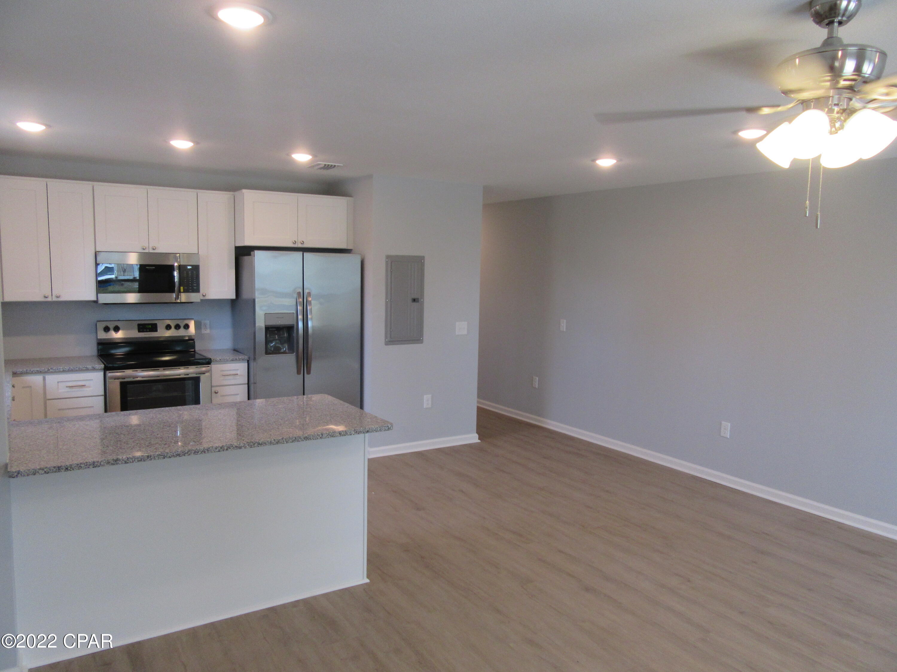 Image 4 For 1132 Mulberry Avenue #b