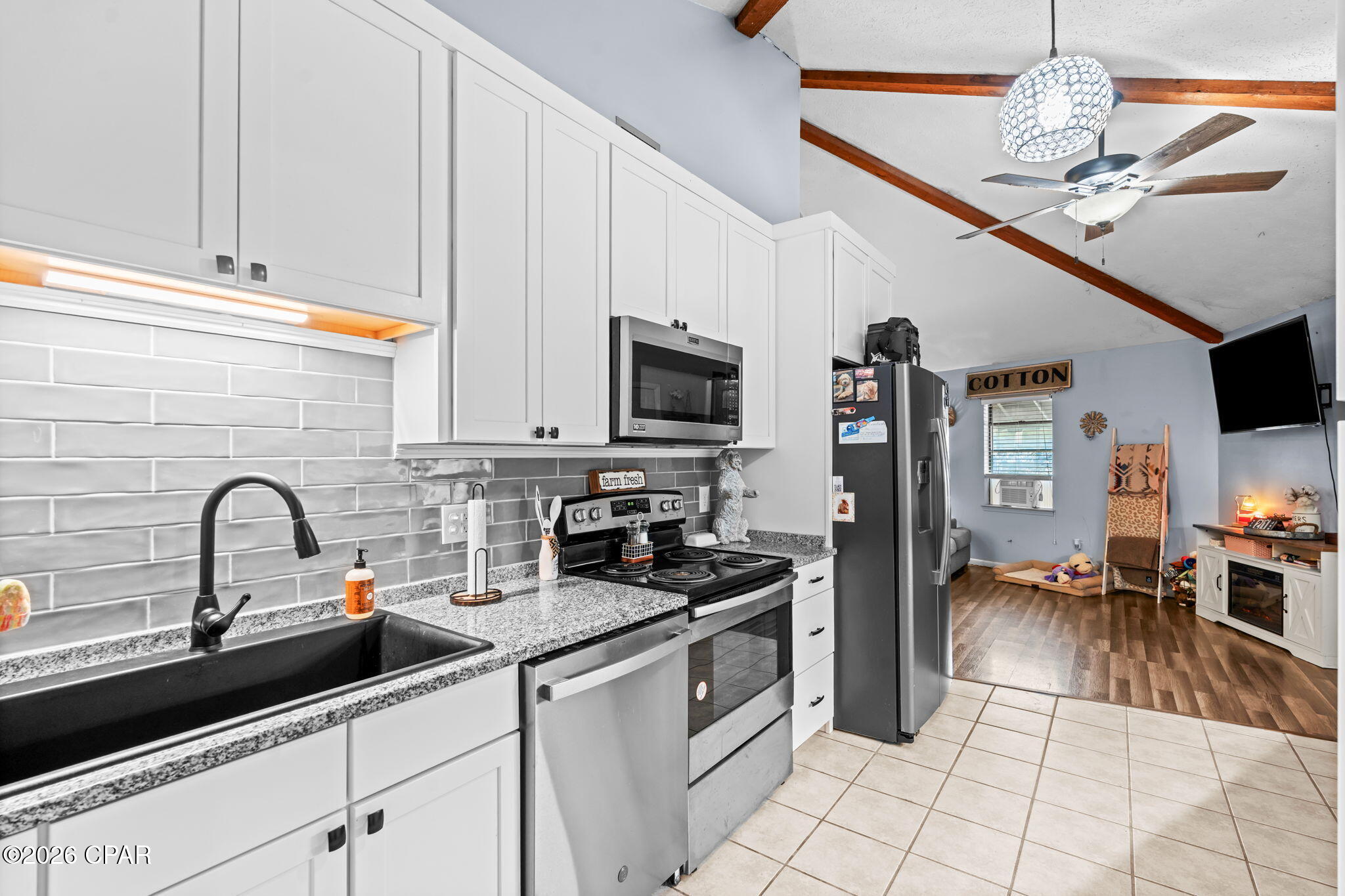 Image 15 For 13801 Bay Avenue