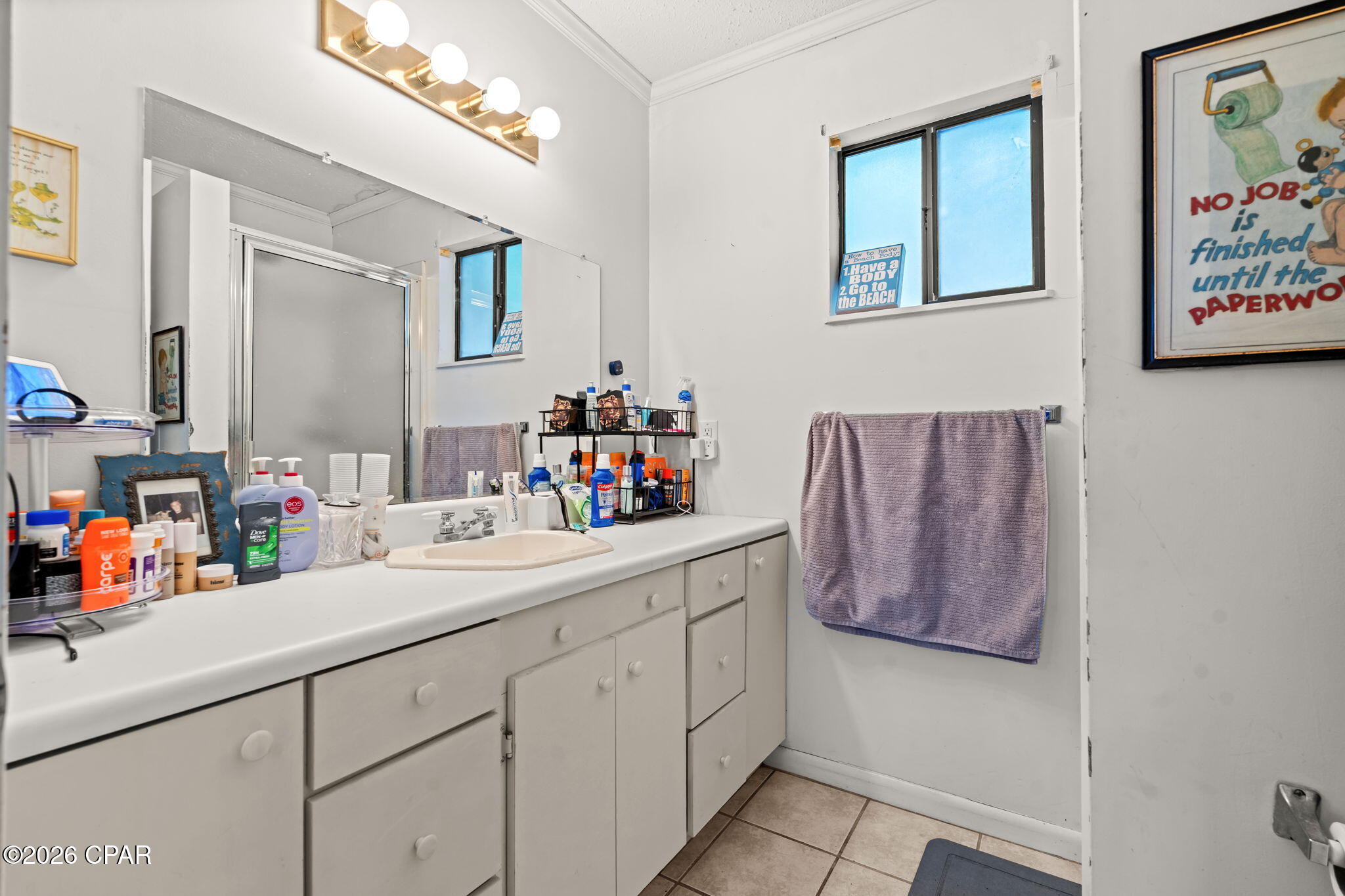 Listing photo id 24 for 13801 Bay Avenue