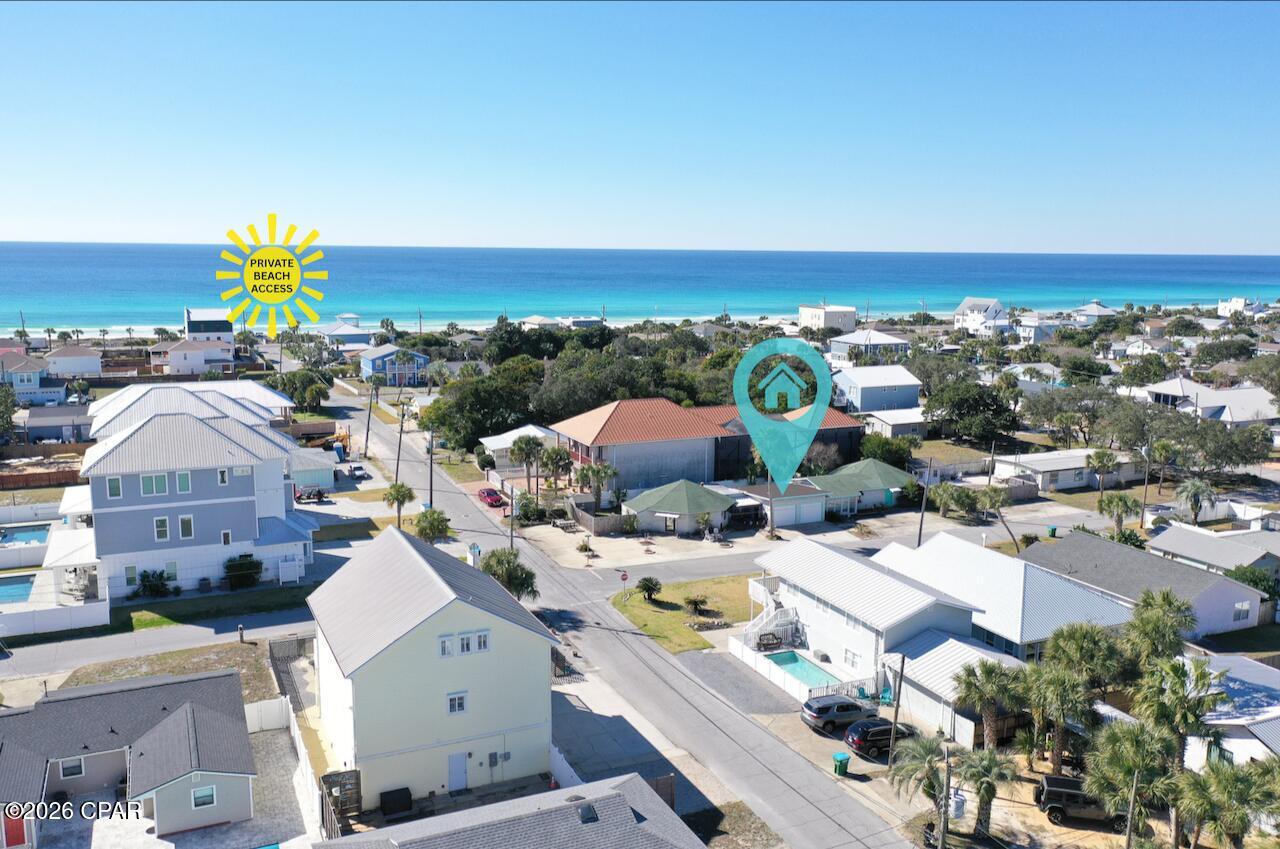 Listing photo id 49 for 13801 Bay Avenue