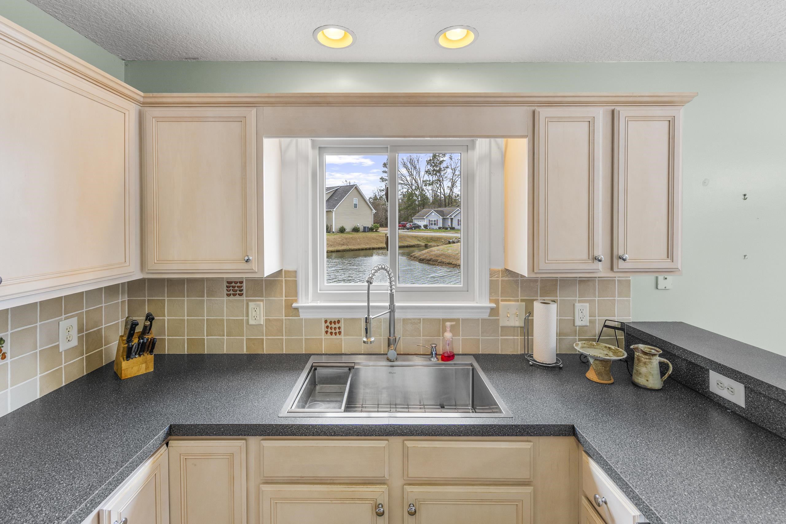 2602426 | Photo 8