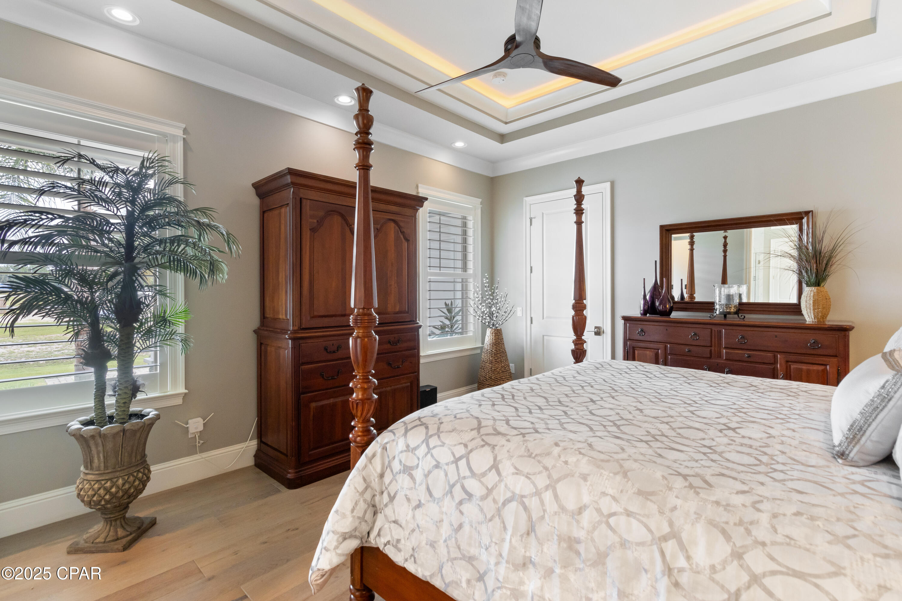 Image 25 For 435 Bay Shore Drive