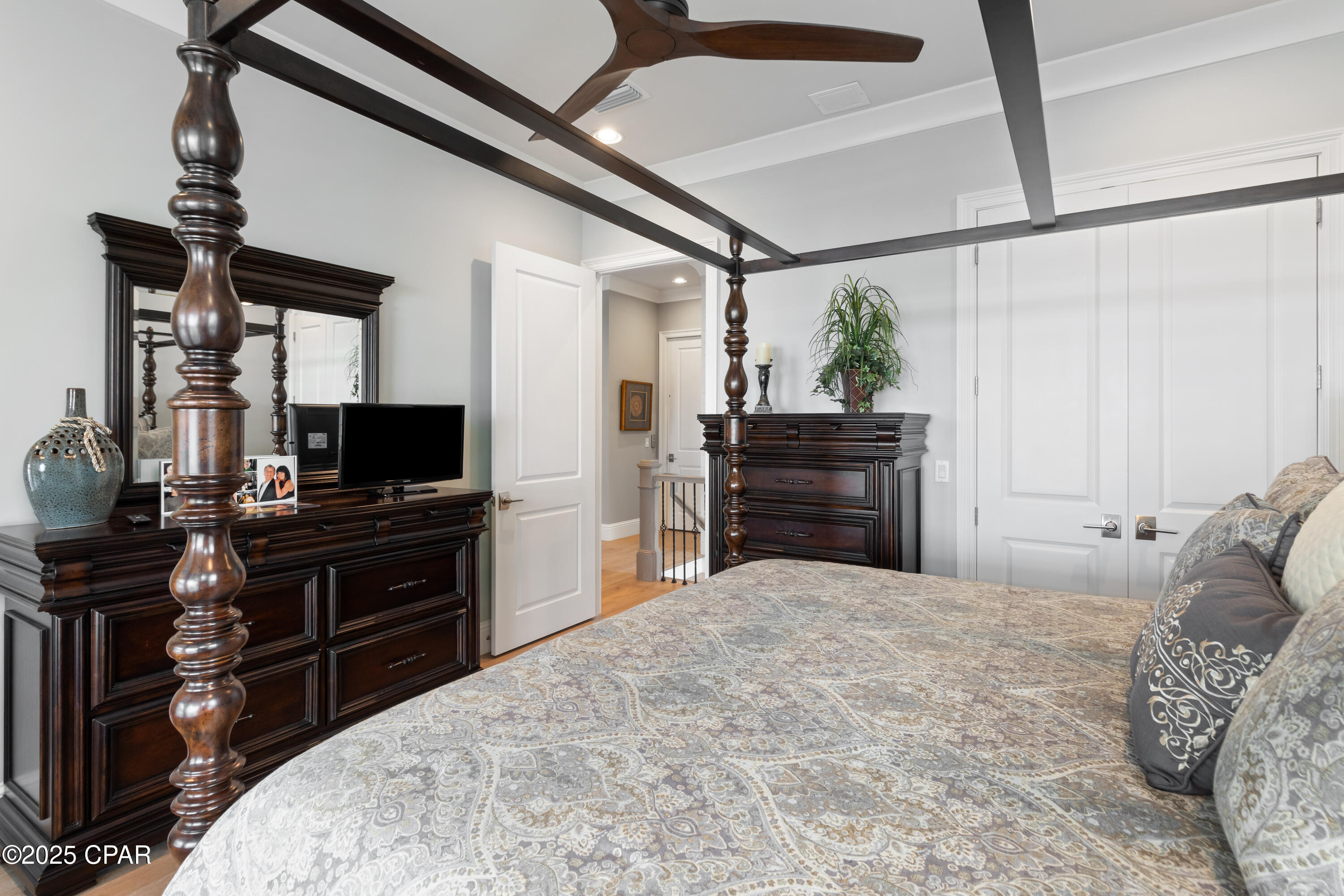 Image 38 For 435 Bay Shore Drive