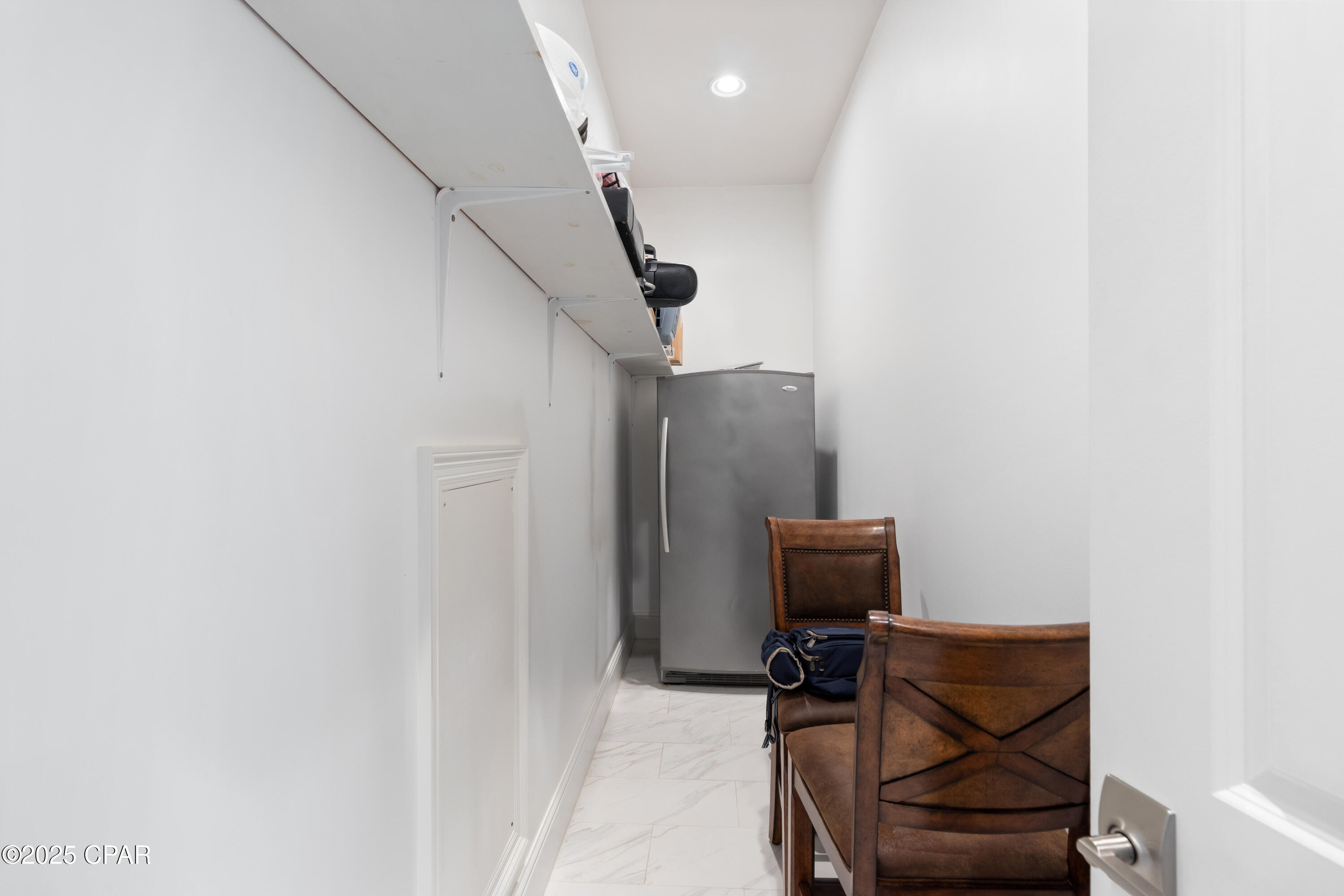 Image 41 For 435 Bay Shore Drive