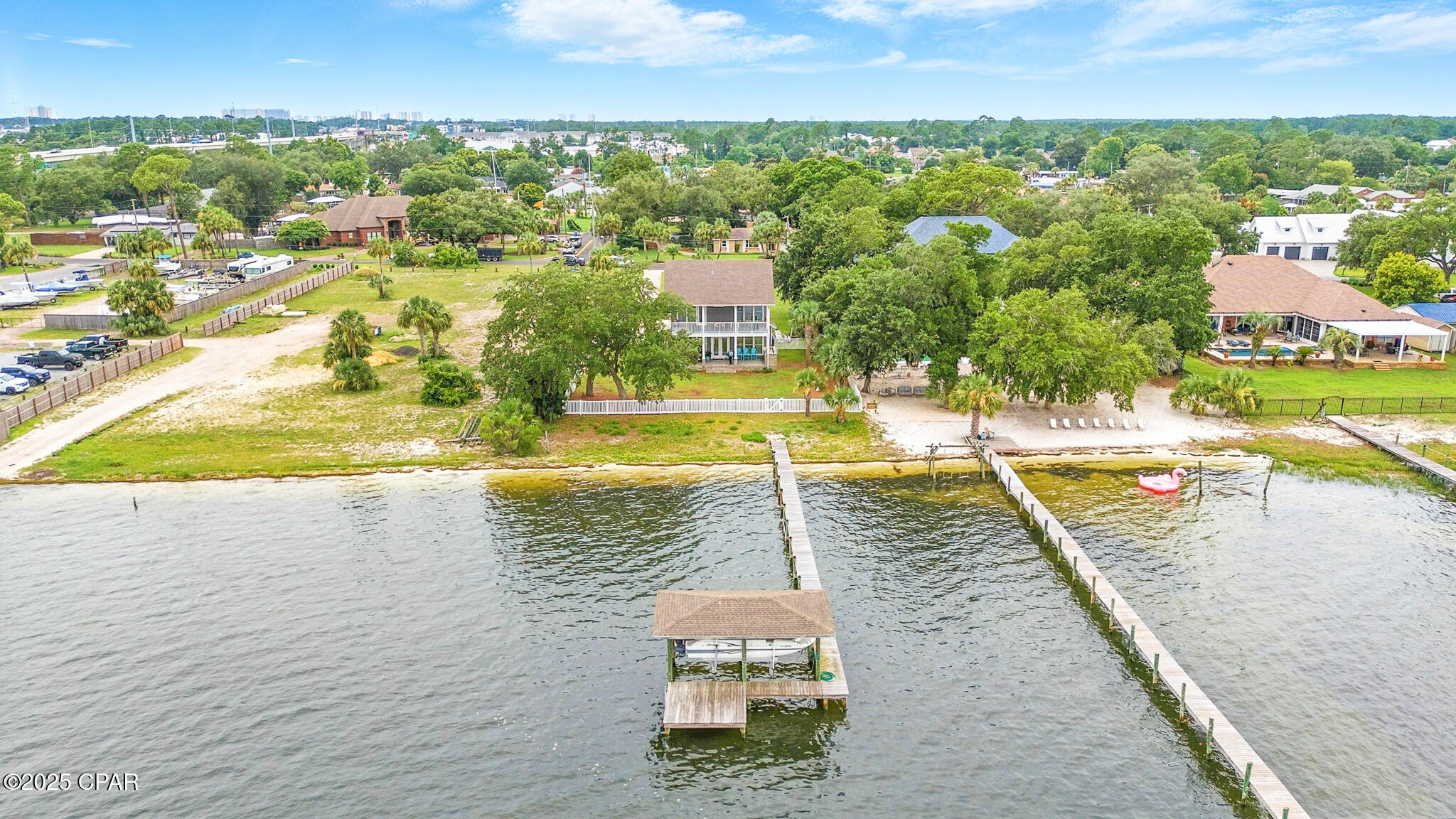 Image 74 For 435 Bay Shore Drive