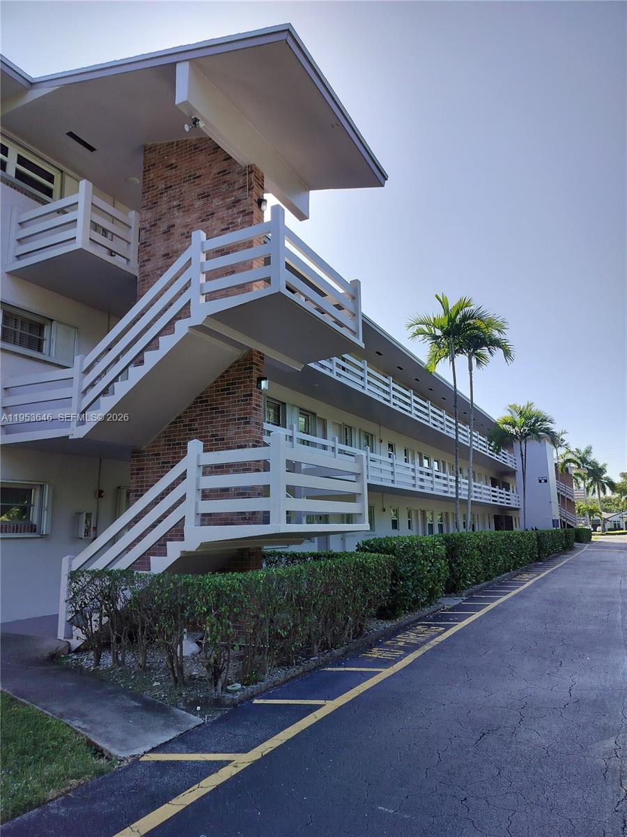 Golden Isles Condo Apts
