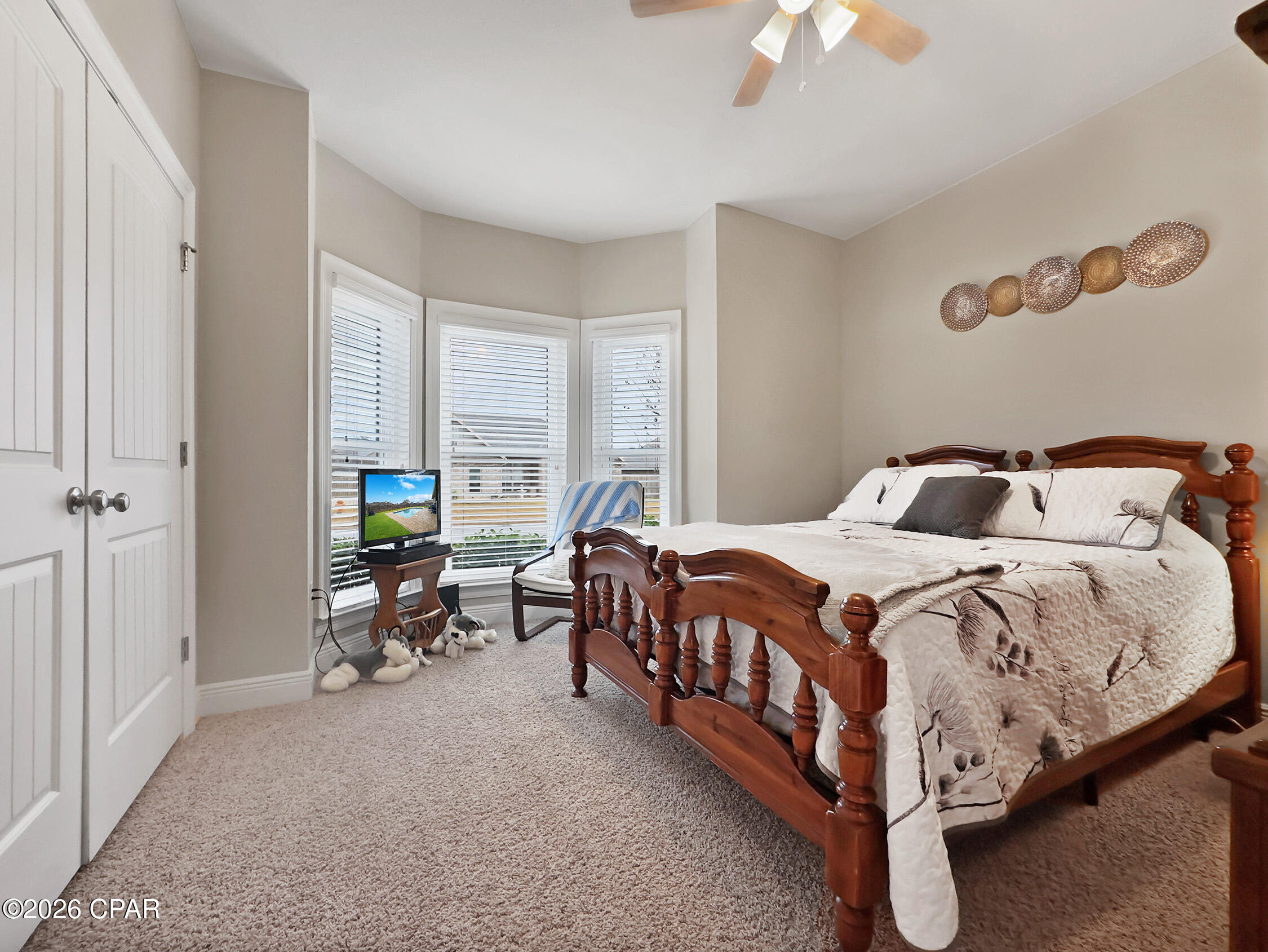 Listing photo id 21 for 5005 Maggie Lane