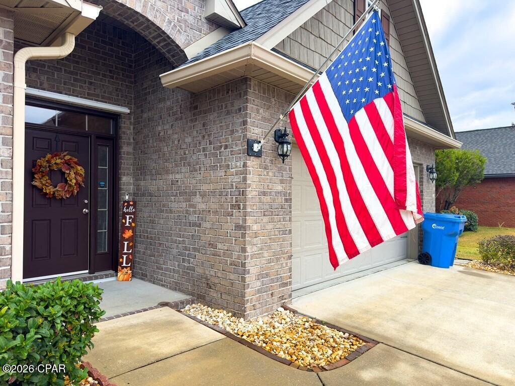 Listing photo id 28 for 5005 Maggie Lane