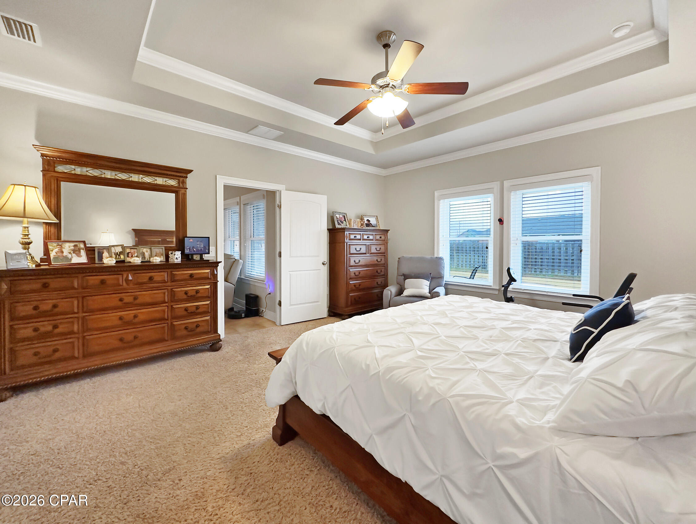 Listing photo id 6 for 5005 Maggie Lane