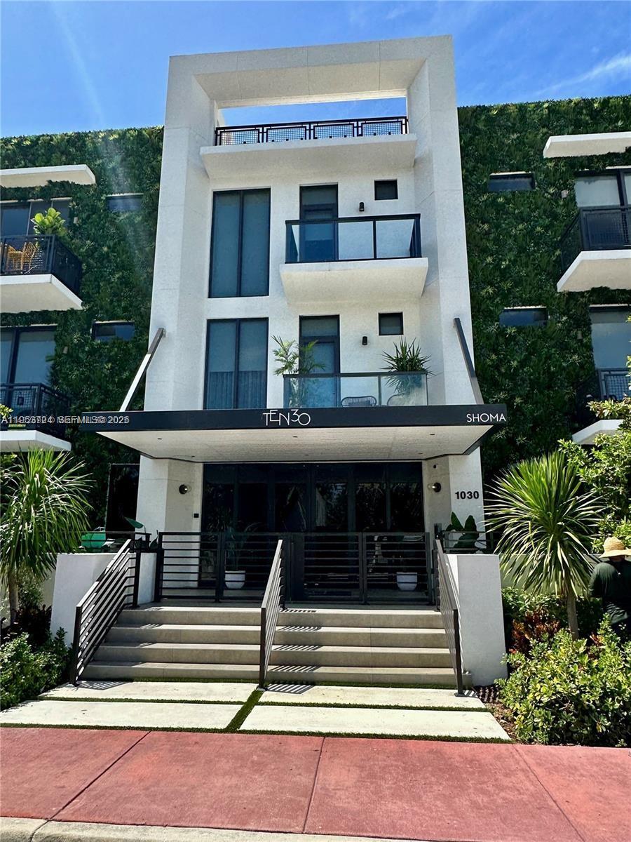 Condo for Rent in Miami Beach, FL