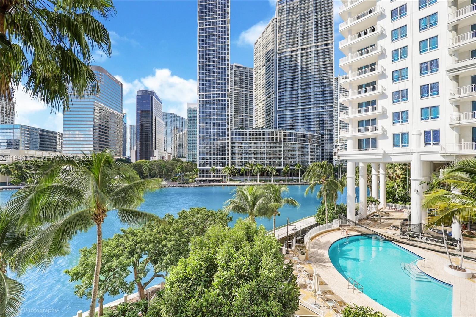Courvoisier Courts Condo