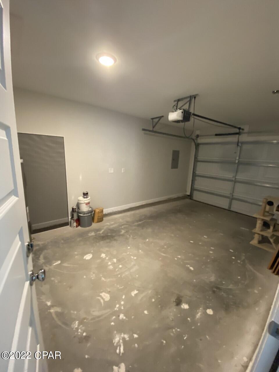 Image 10 For 401 Raven Lane